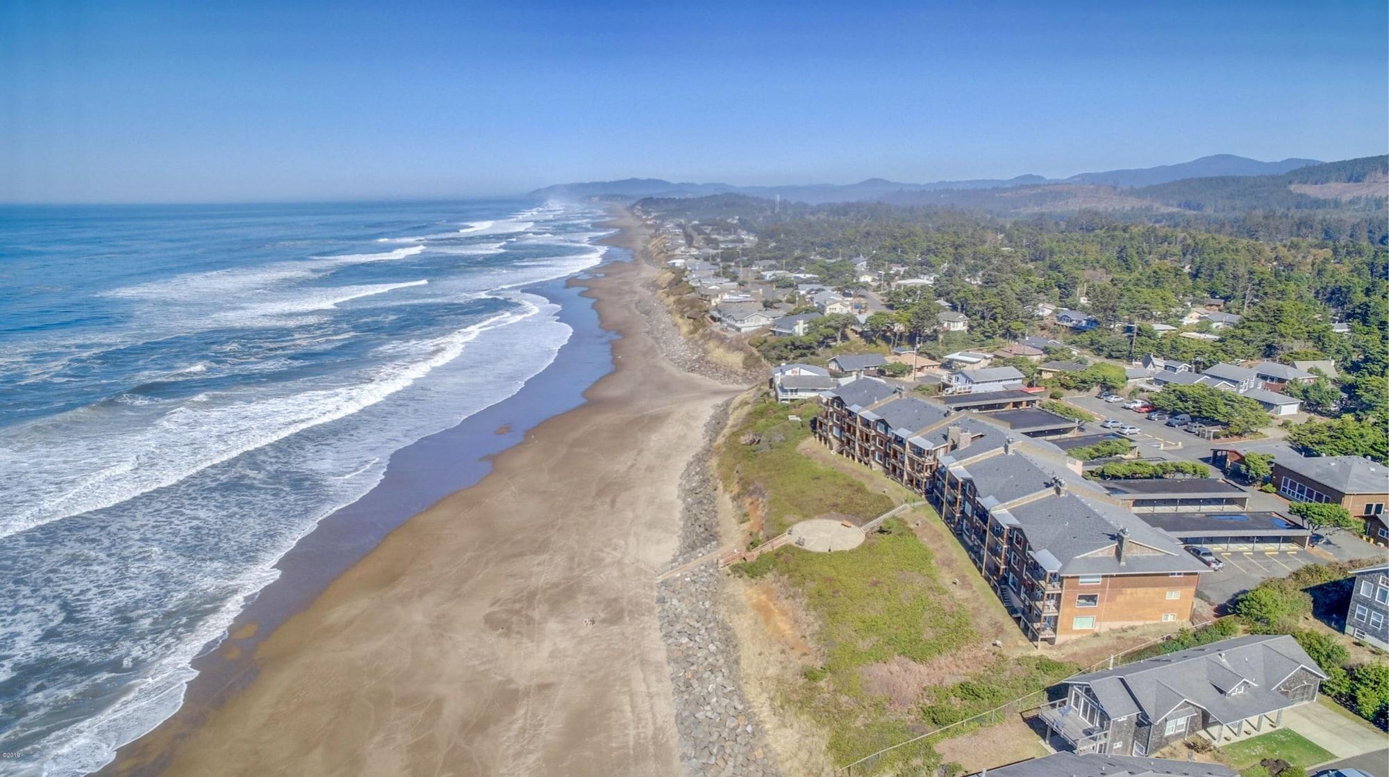 Vista Lobby Cavalier Beachfront Condominiums