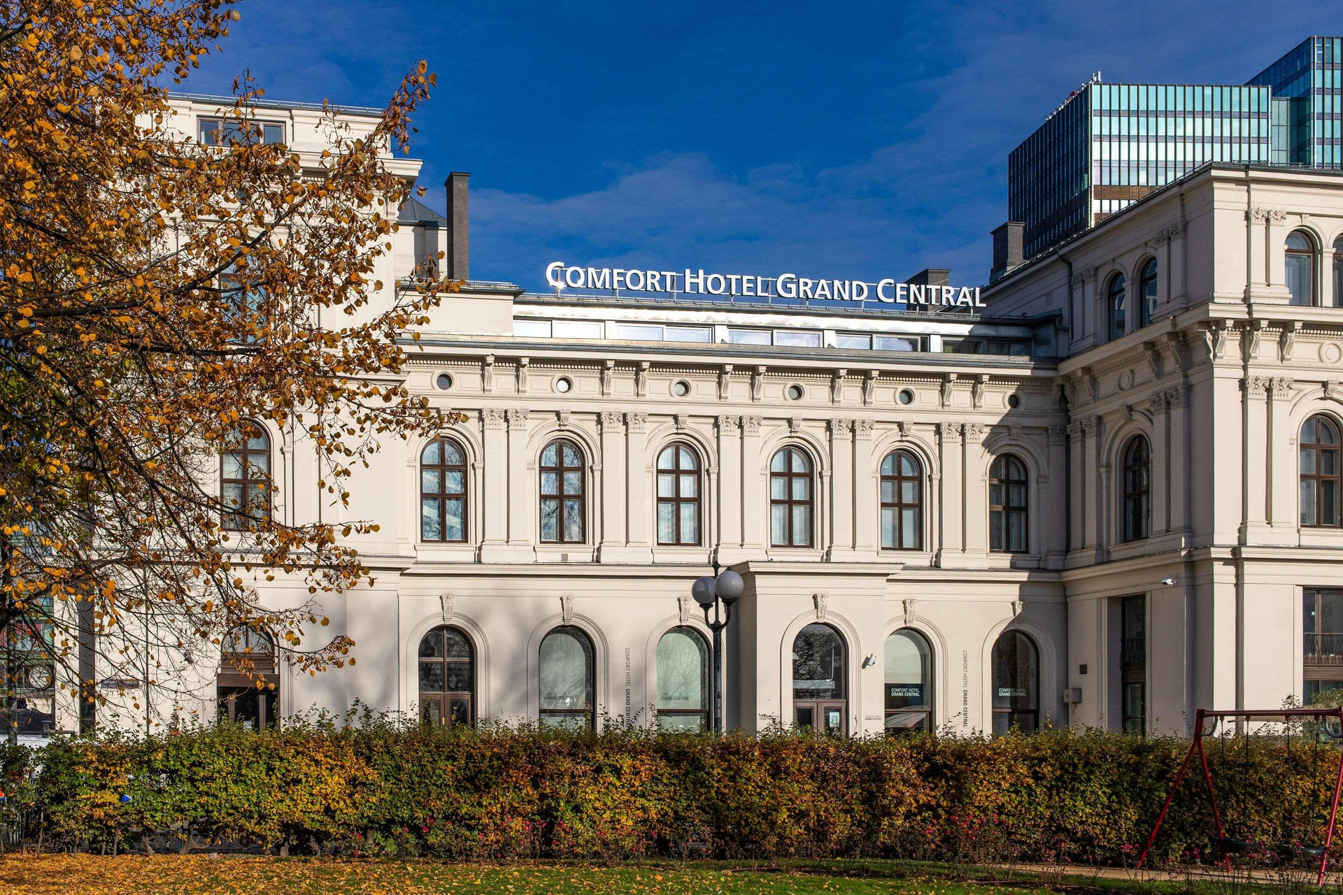 Vista Exterior Comfort Hotel Grand Central
