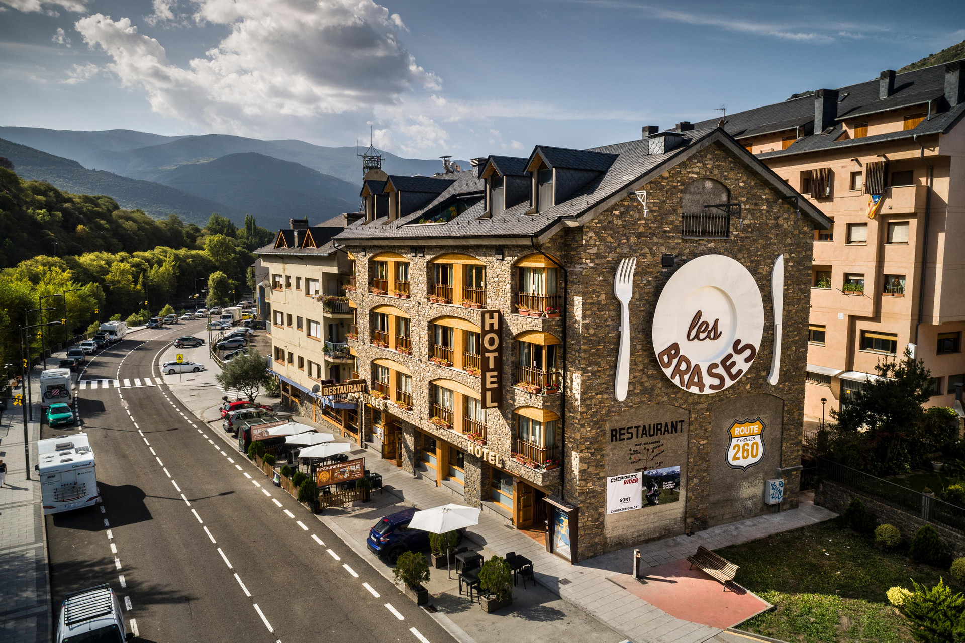Vista Exterior Les Brases