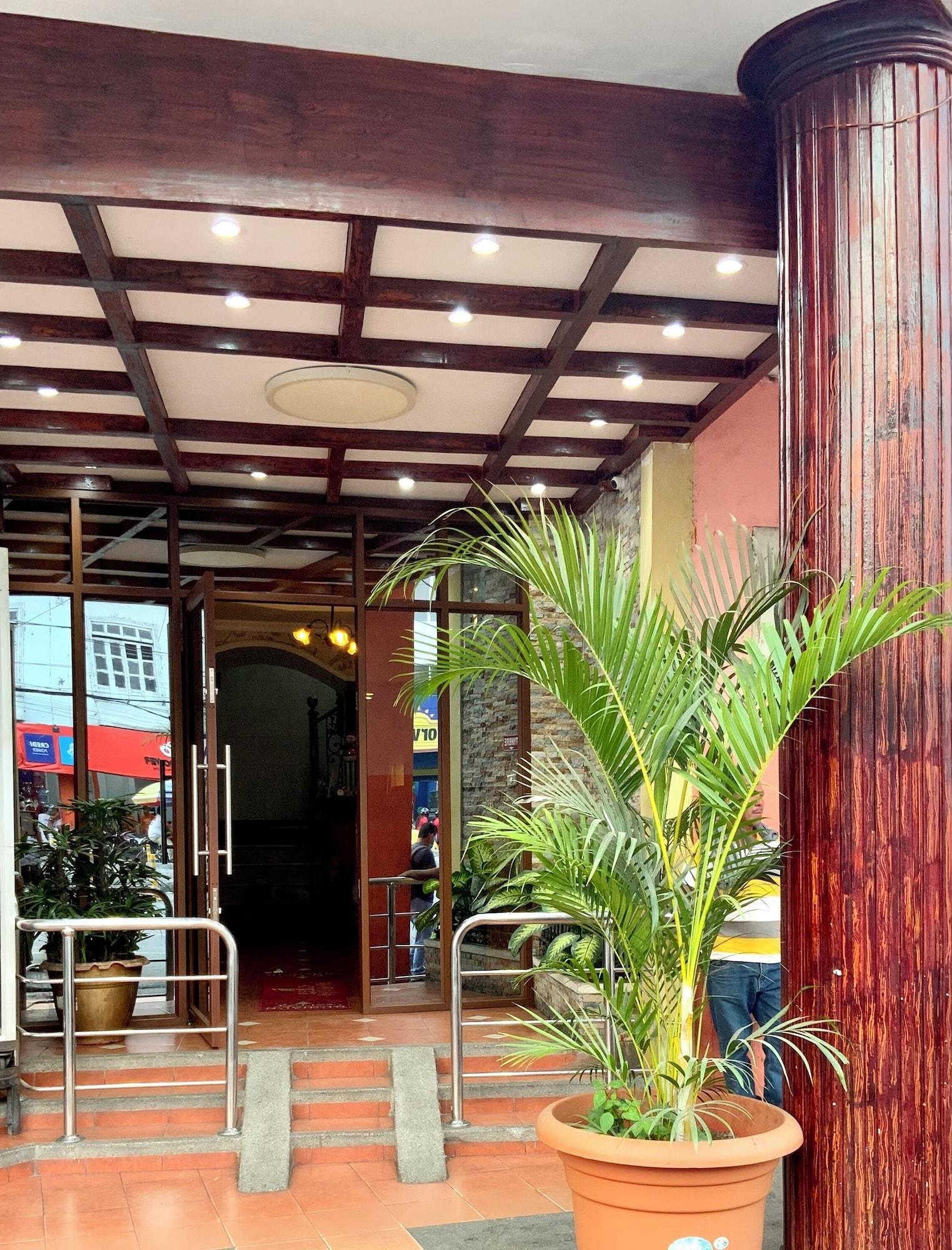 Vista Lobby Hotel House Center