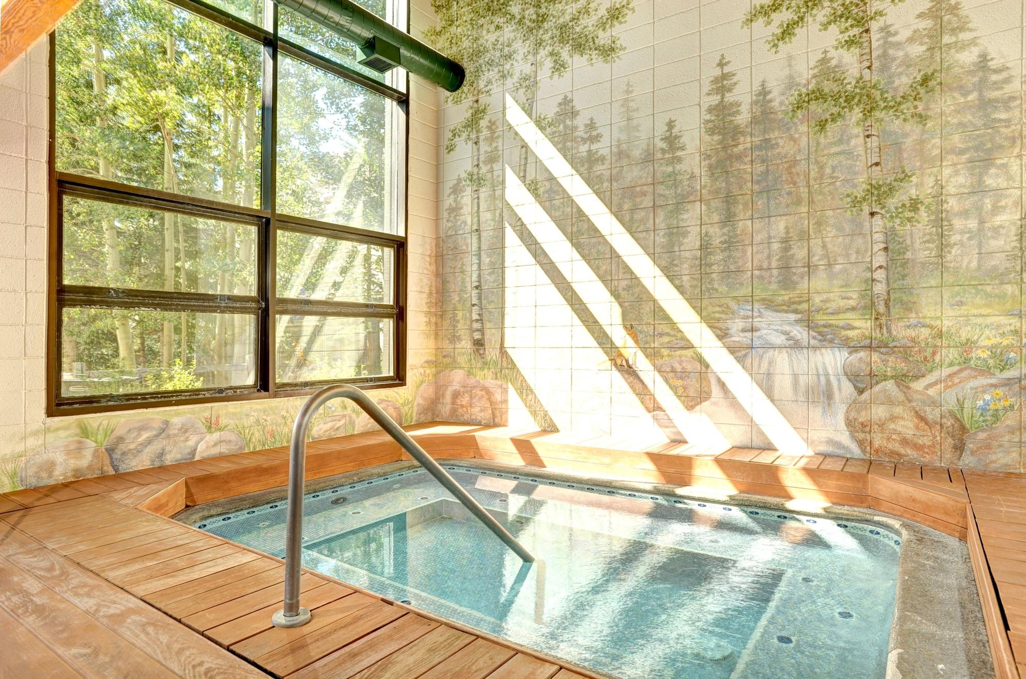 Spa Evergreen Condominiums by Vail Resorts