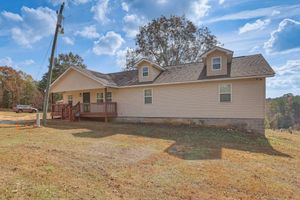 Alquiler Vacacional - Pets Welcome! Spacious Boligee Home w/ Yard