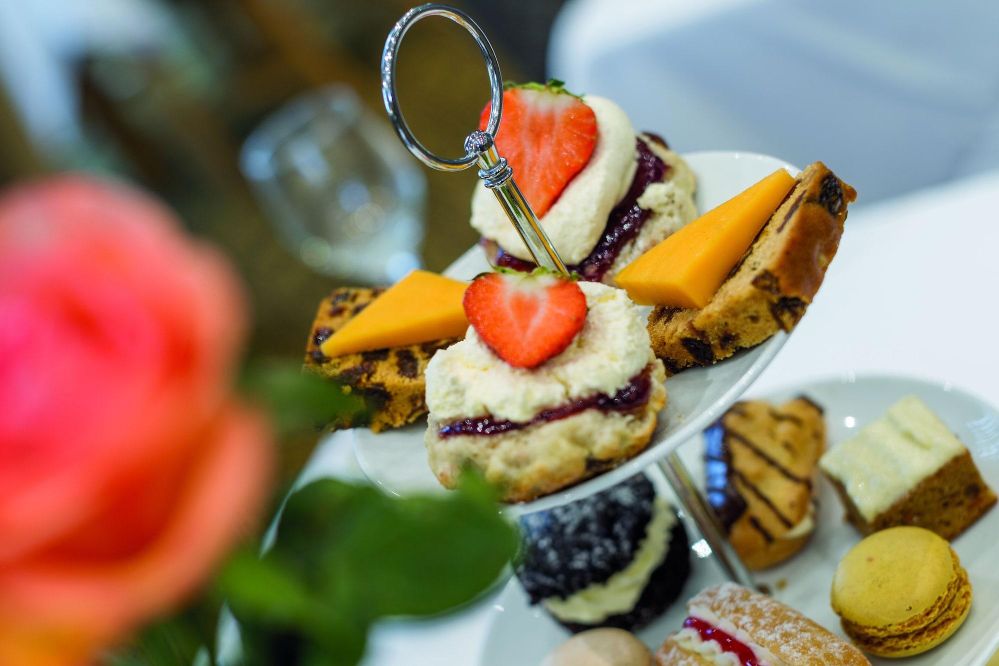 Restaurant Burntwood Court Hotel