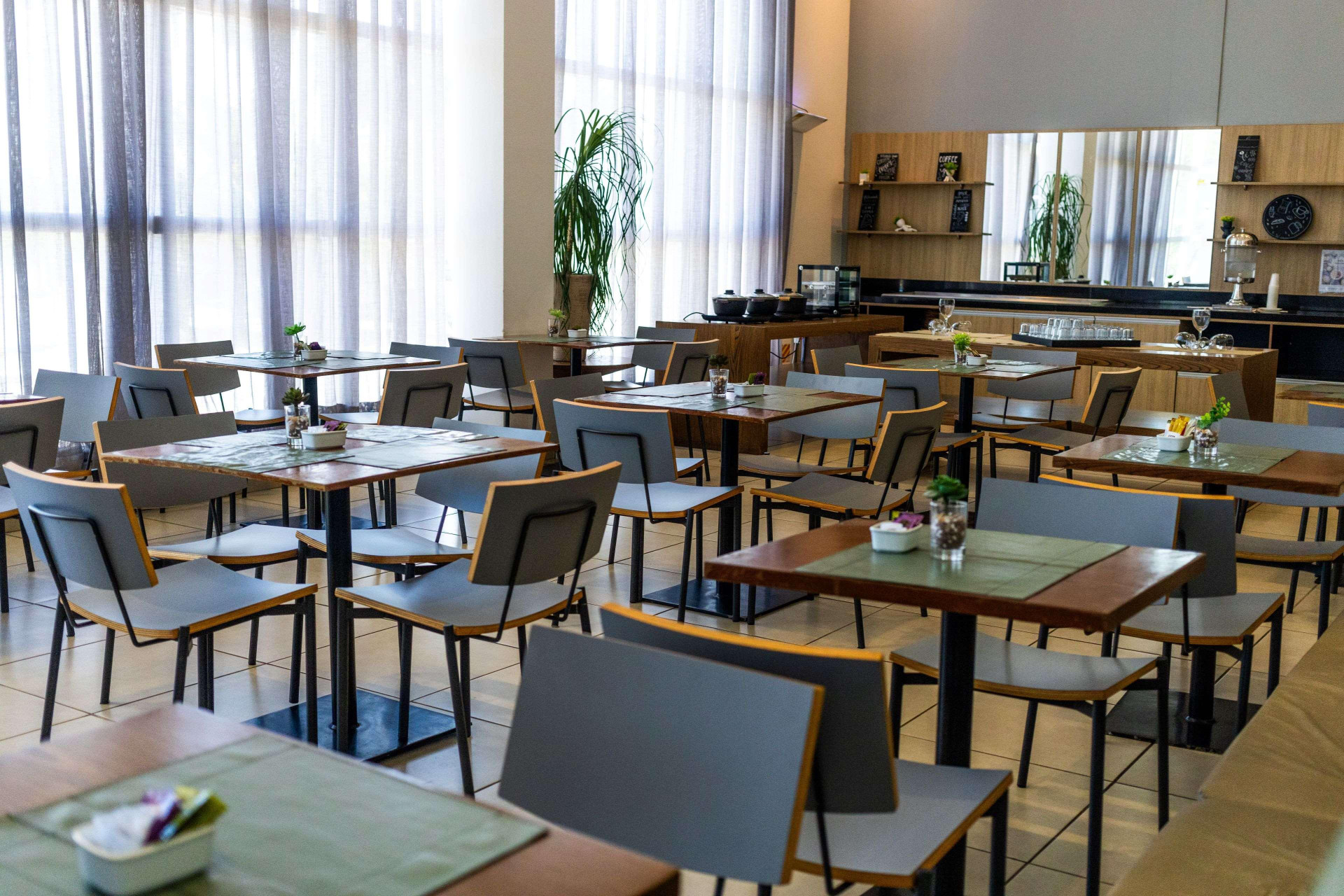 Restaurant Tulip Inn Campos de Goytacazes