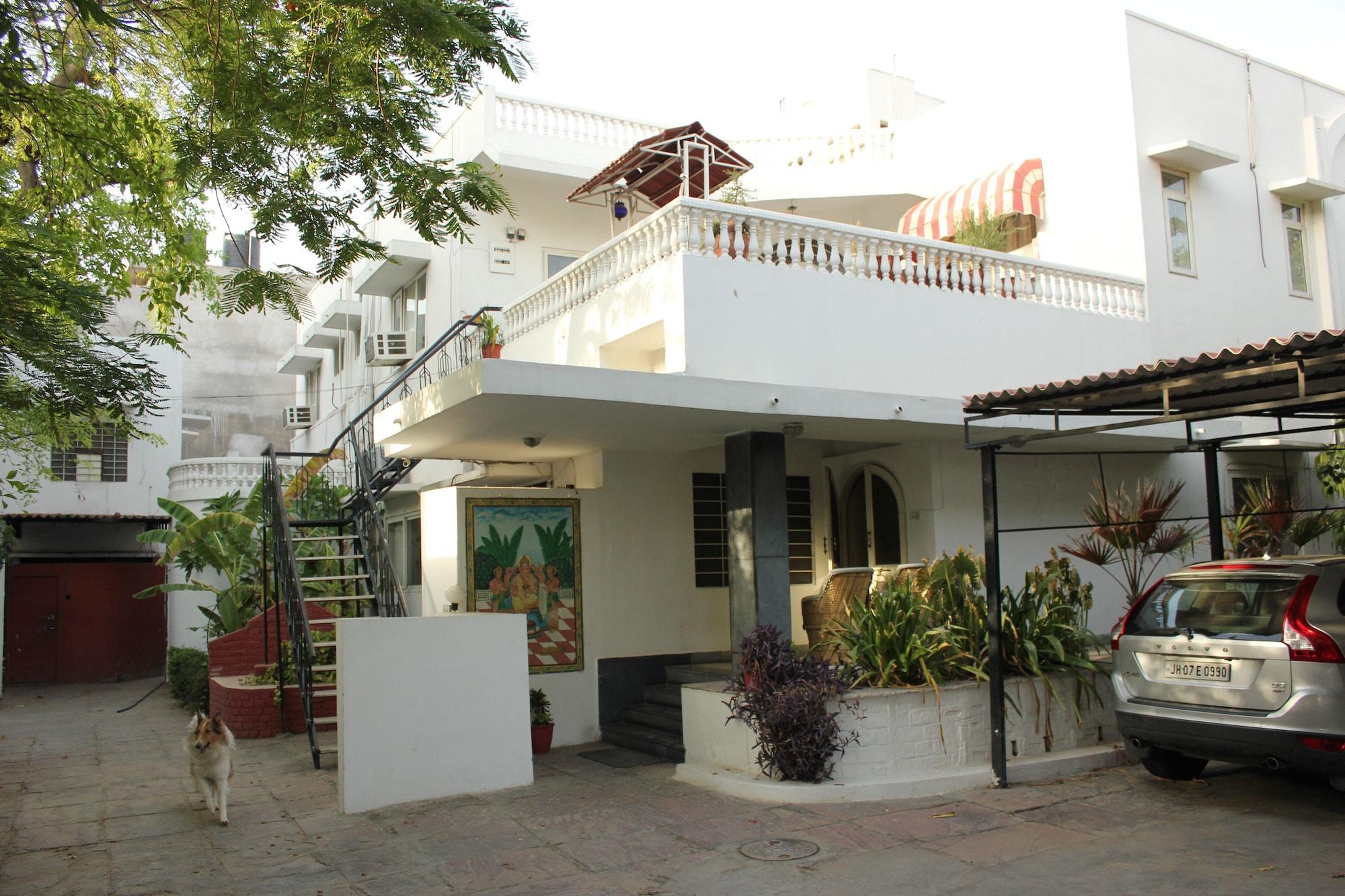 Vista Exterior Pratap bhawan Home stay