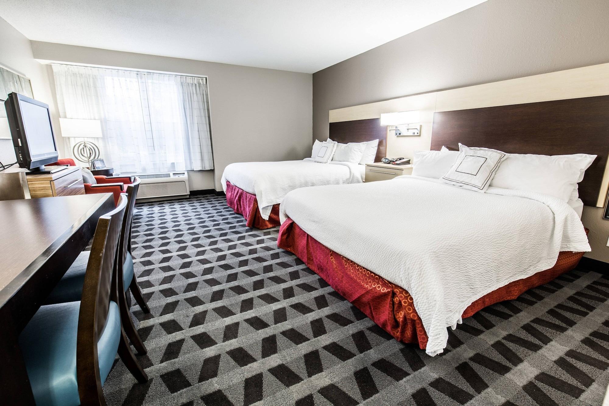 Habitación TownePlace Suites by Marriott Gilford