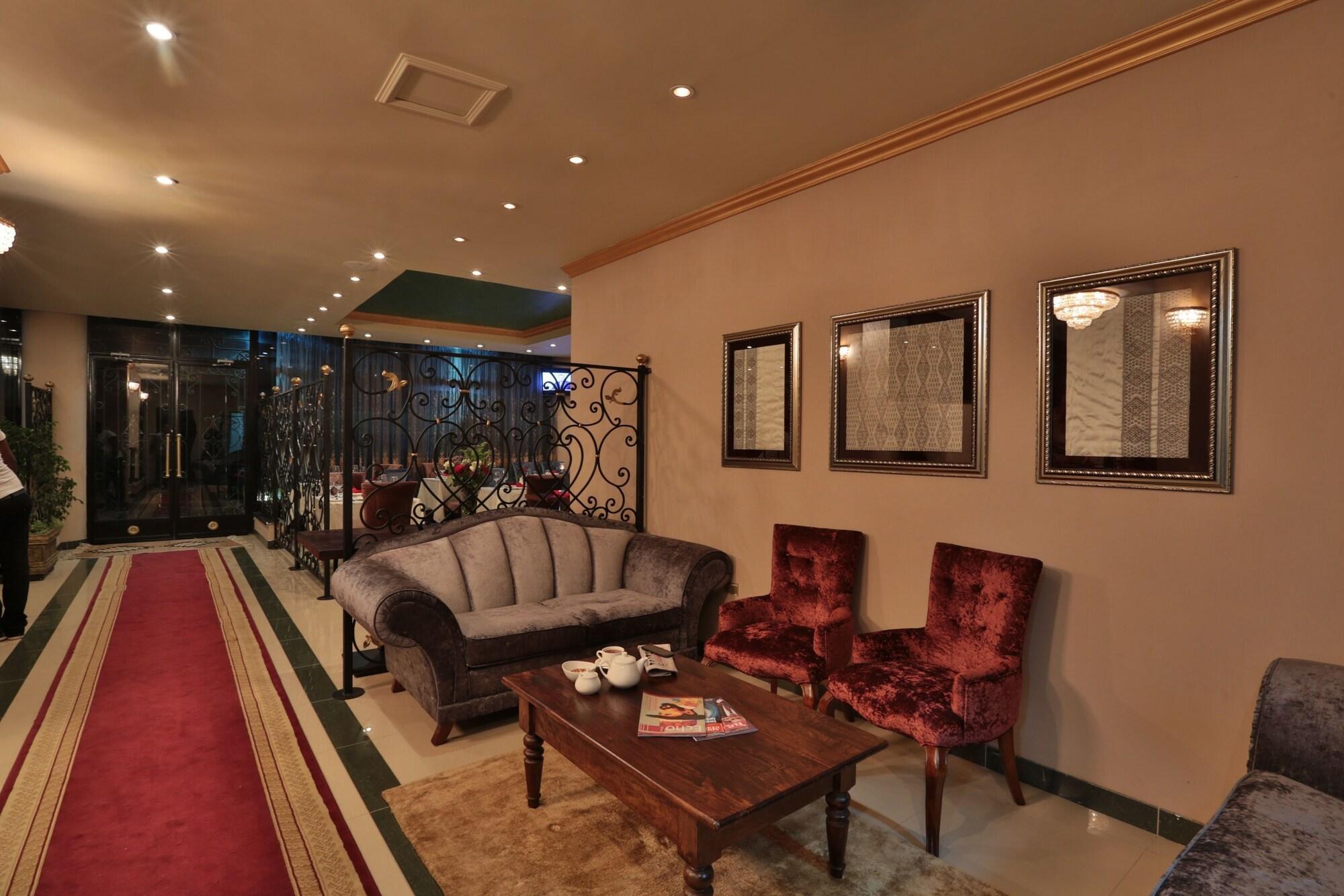 Vista Lobby The Residence Suite Hotel
