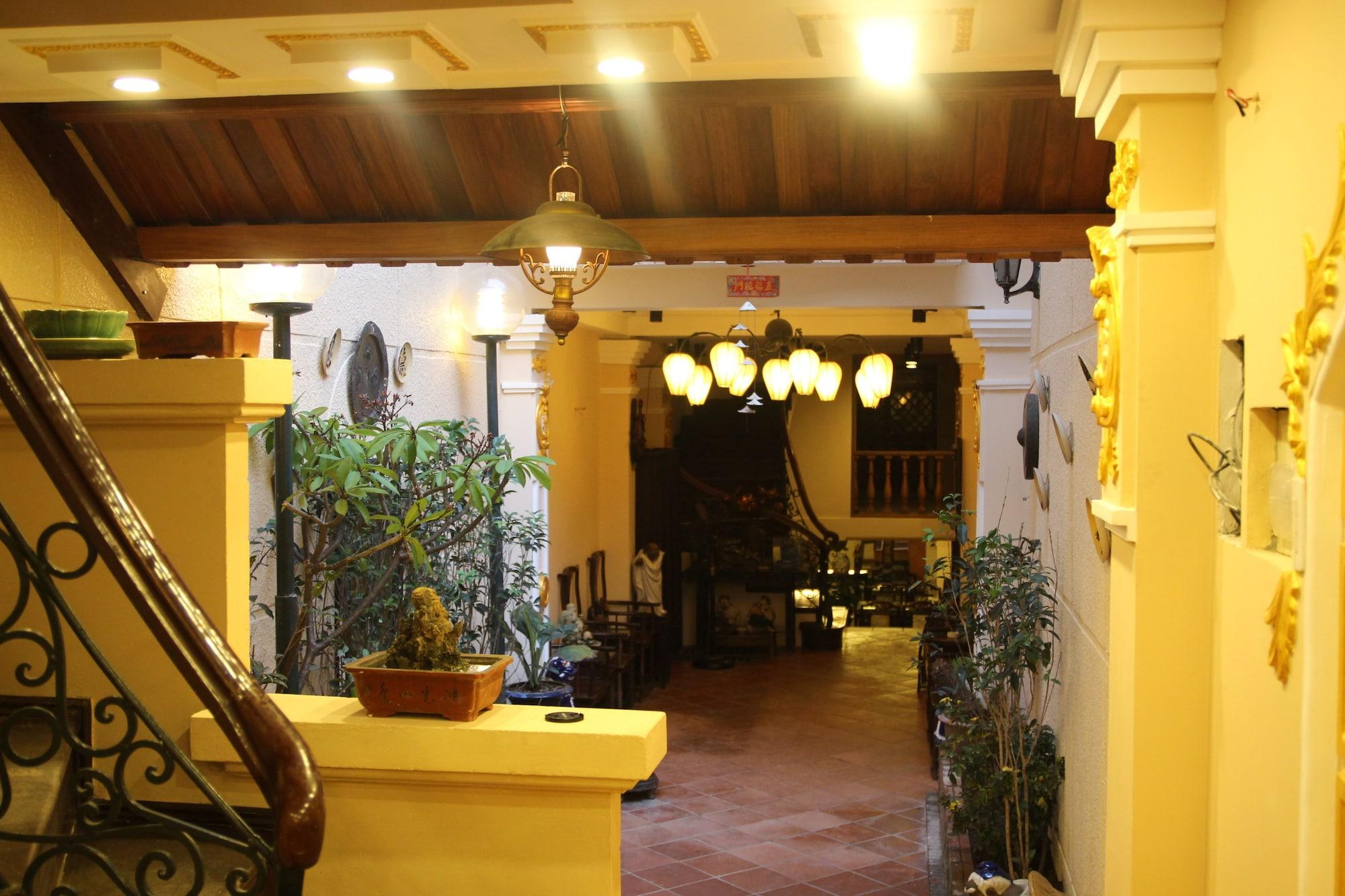 Vista Lobby Classic Street Hotel
