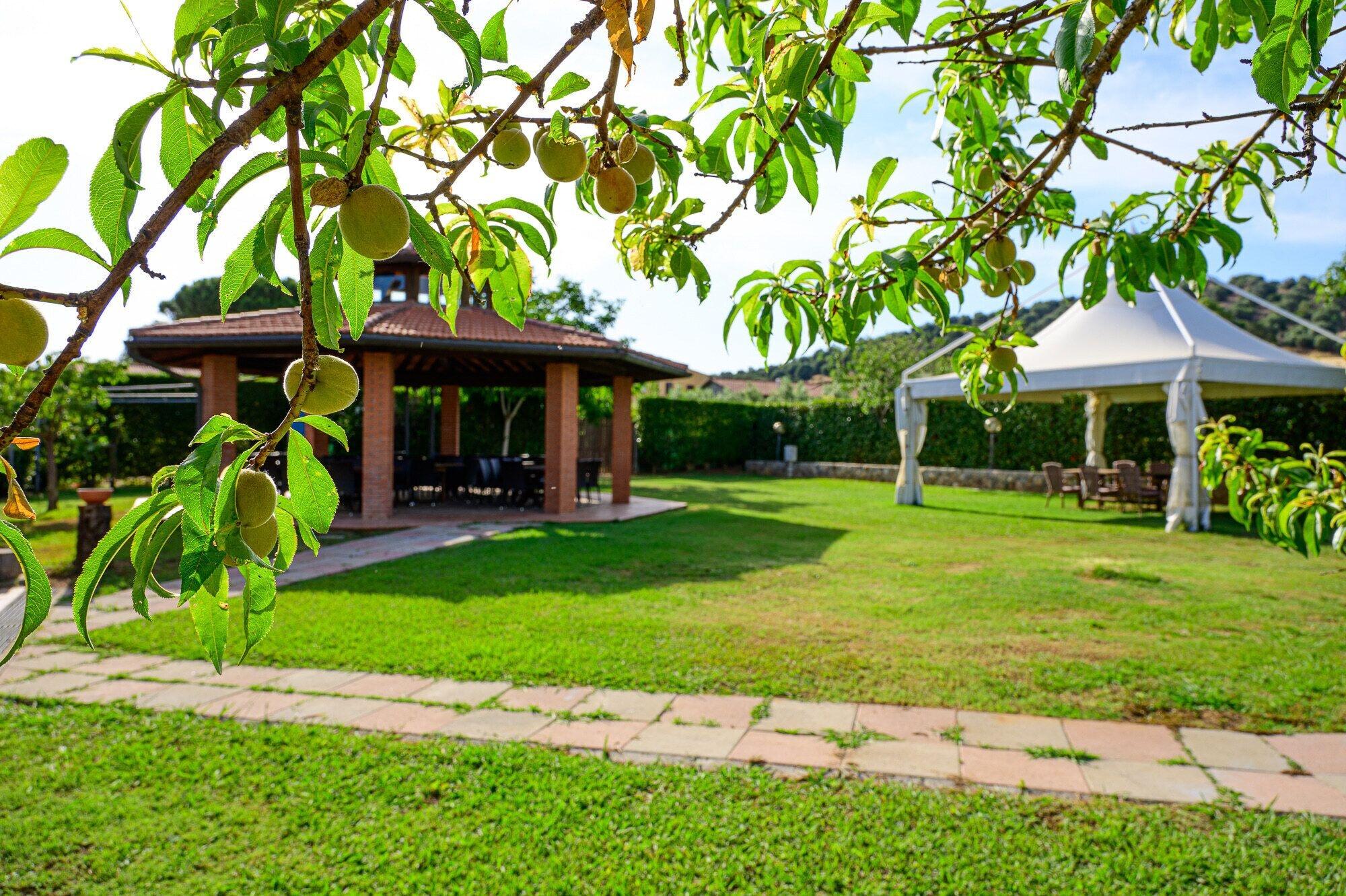 Vista Exterior Resort Capalbio
