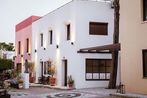 Alojamiento - utopia luxury suites