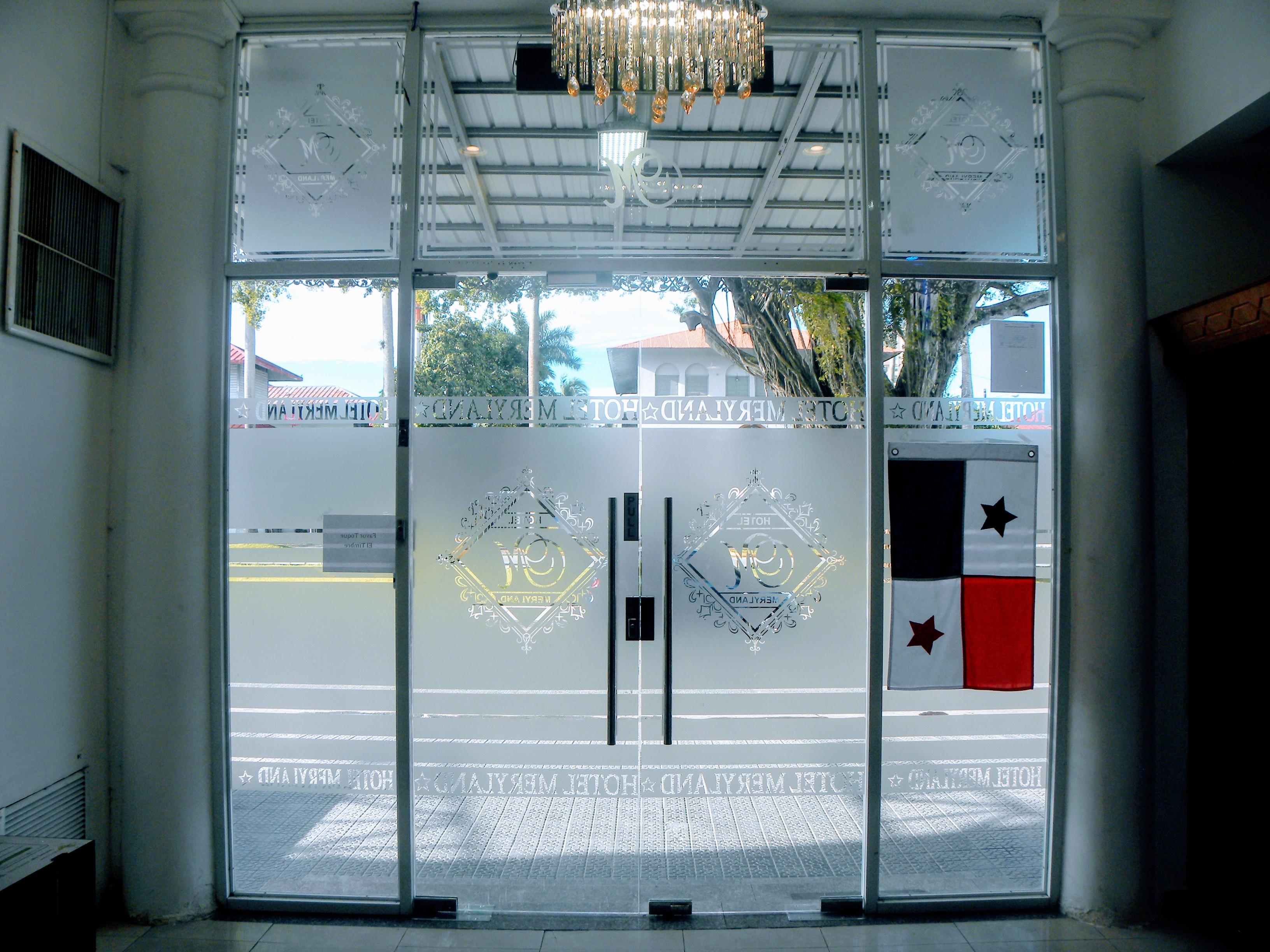 Vista Exterior Hotel Meryland