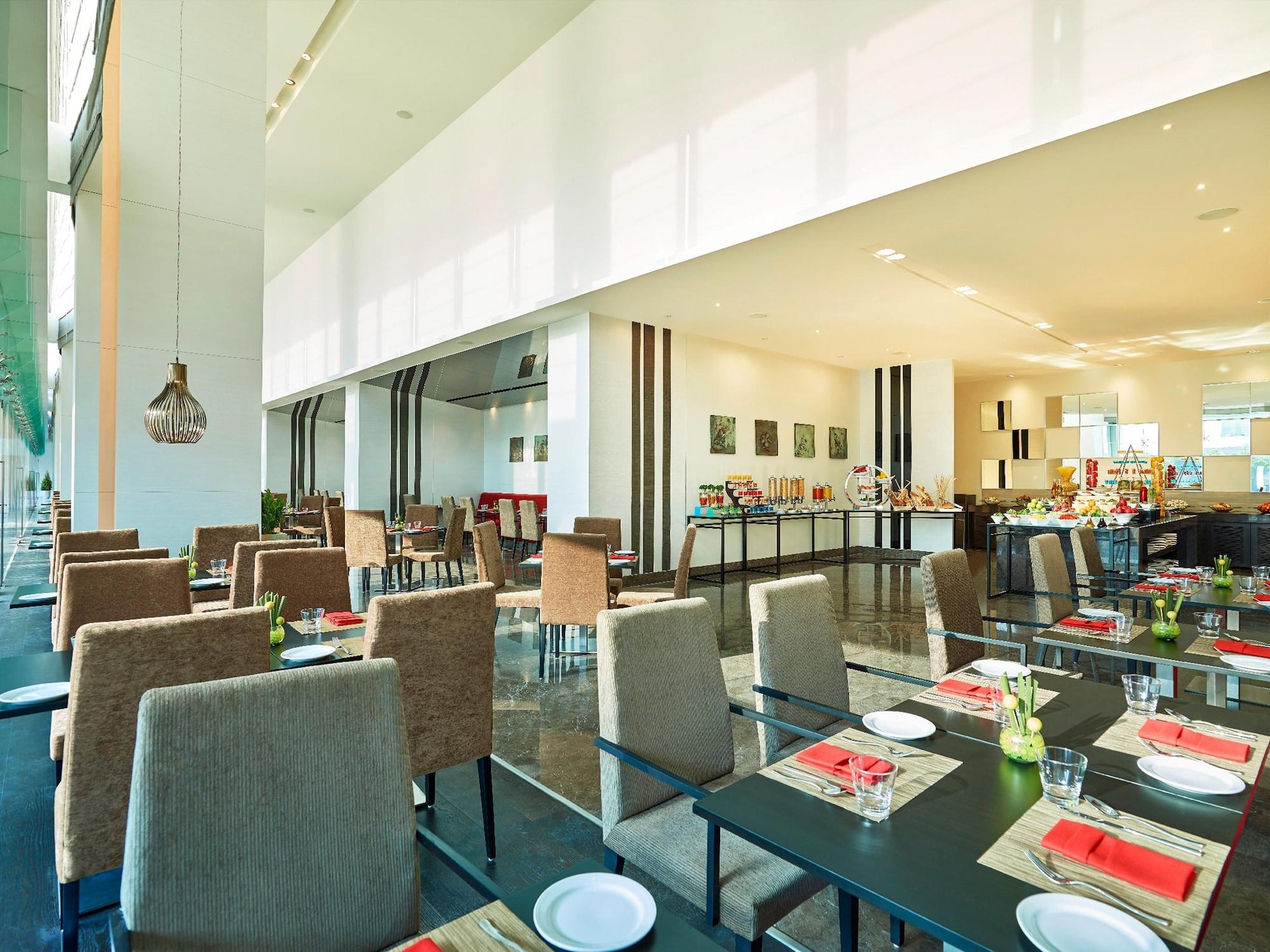 Restaurant Vivanta Pune, Hinjawadi