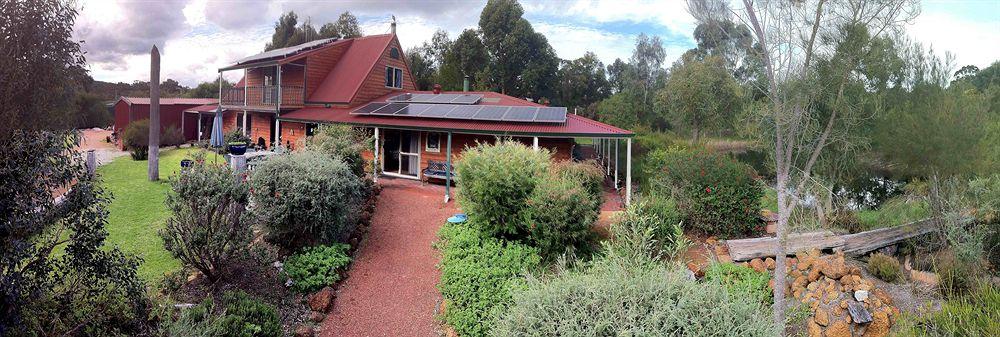 Varios Windrose B&B