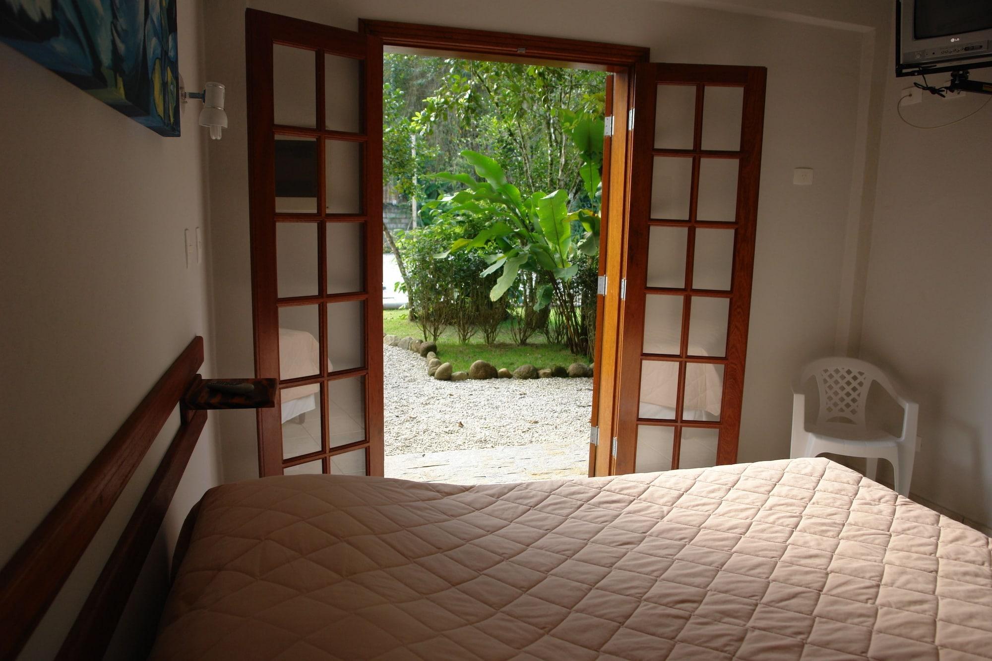 Habitación Pousada Praia de Itamambuca