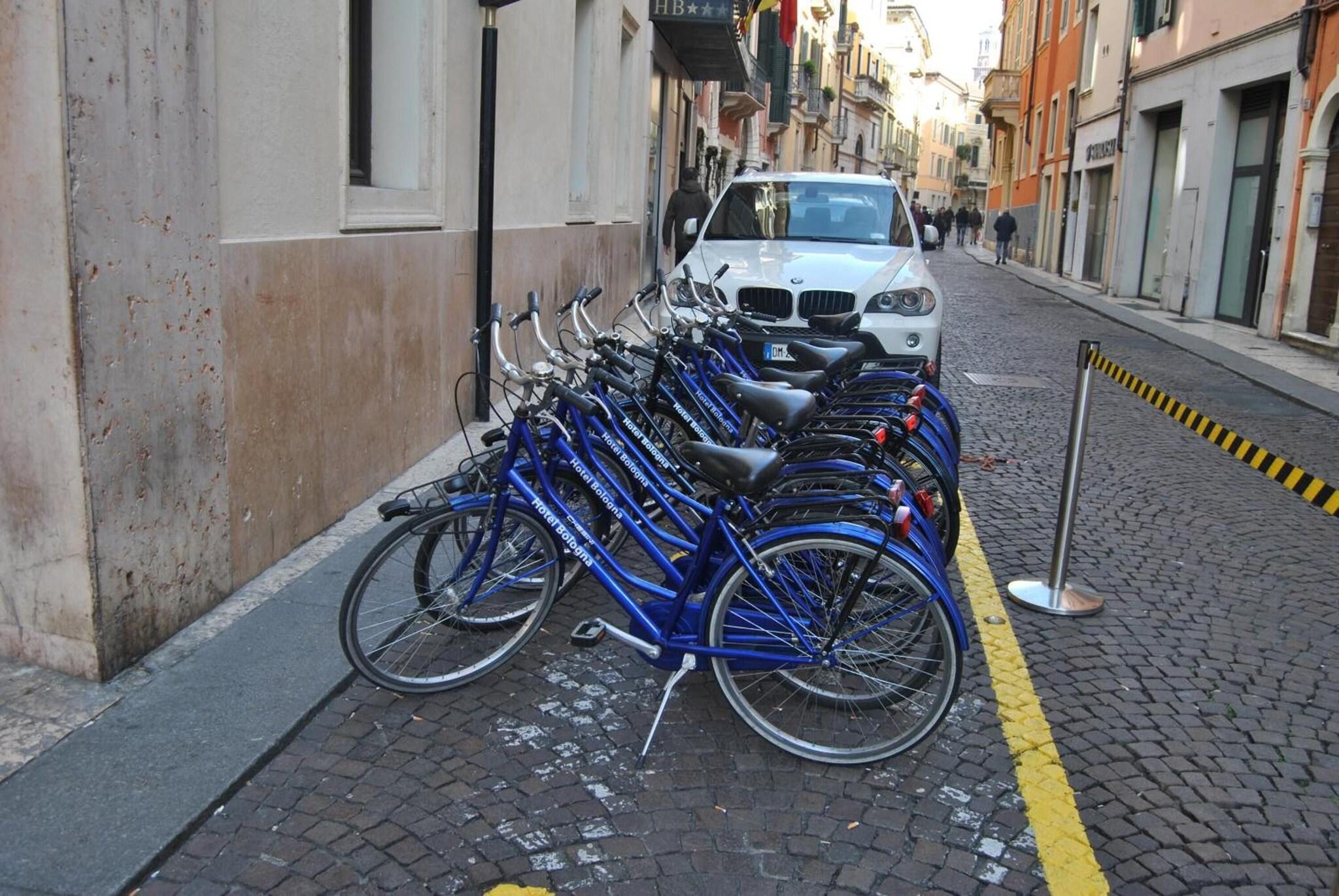Vista Exterior Hotel Bologna