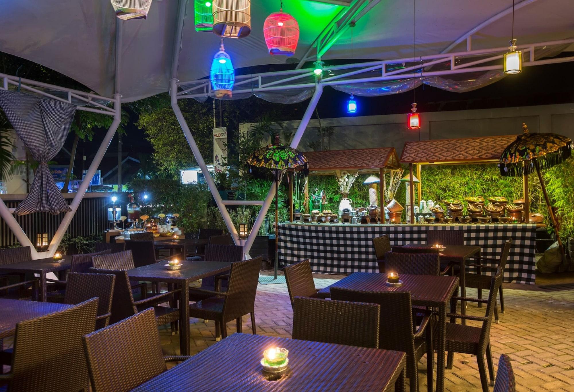 Restaurant Hotel Santika Bengkulu