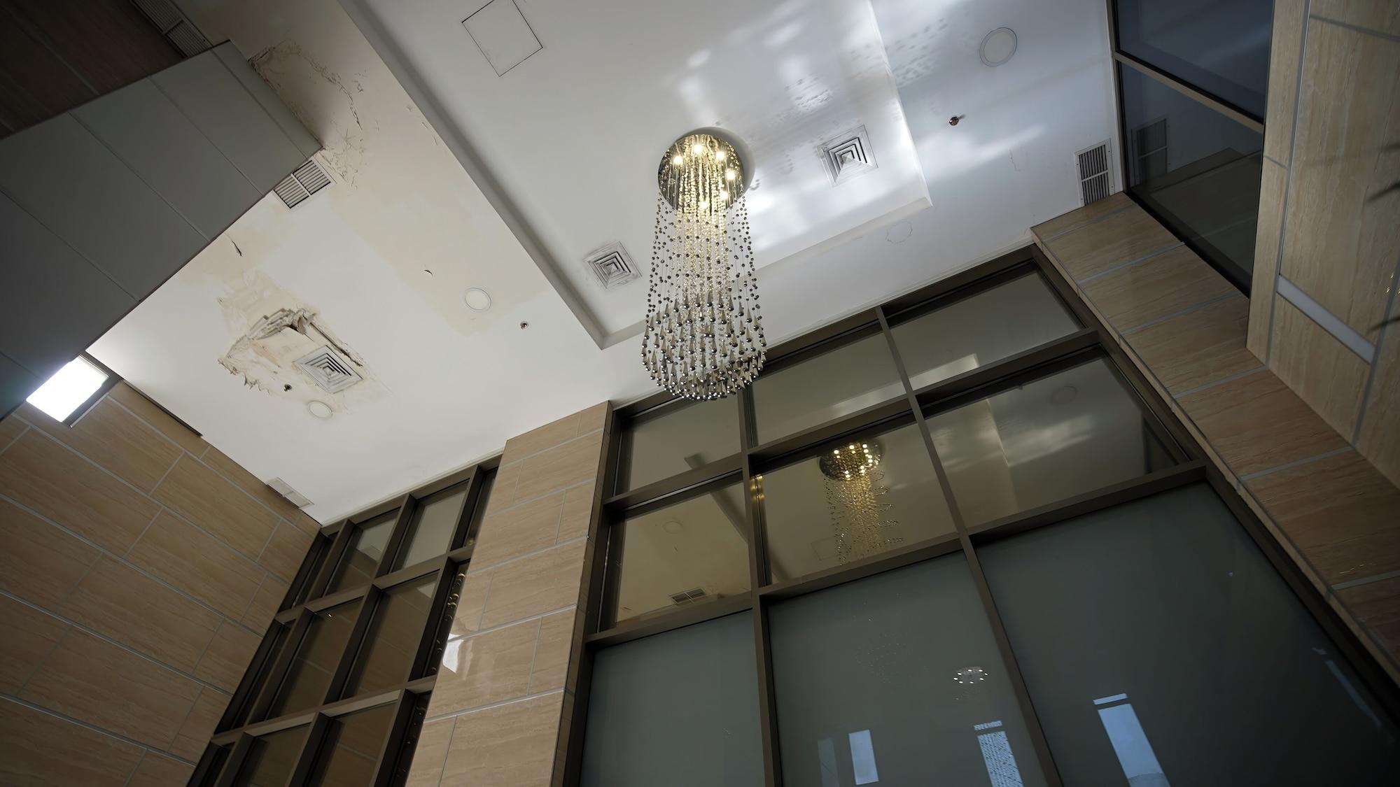 Vista Exterior Magic Suite ALShaeb