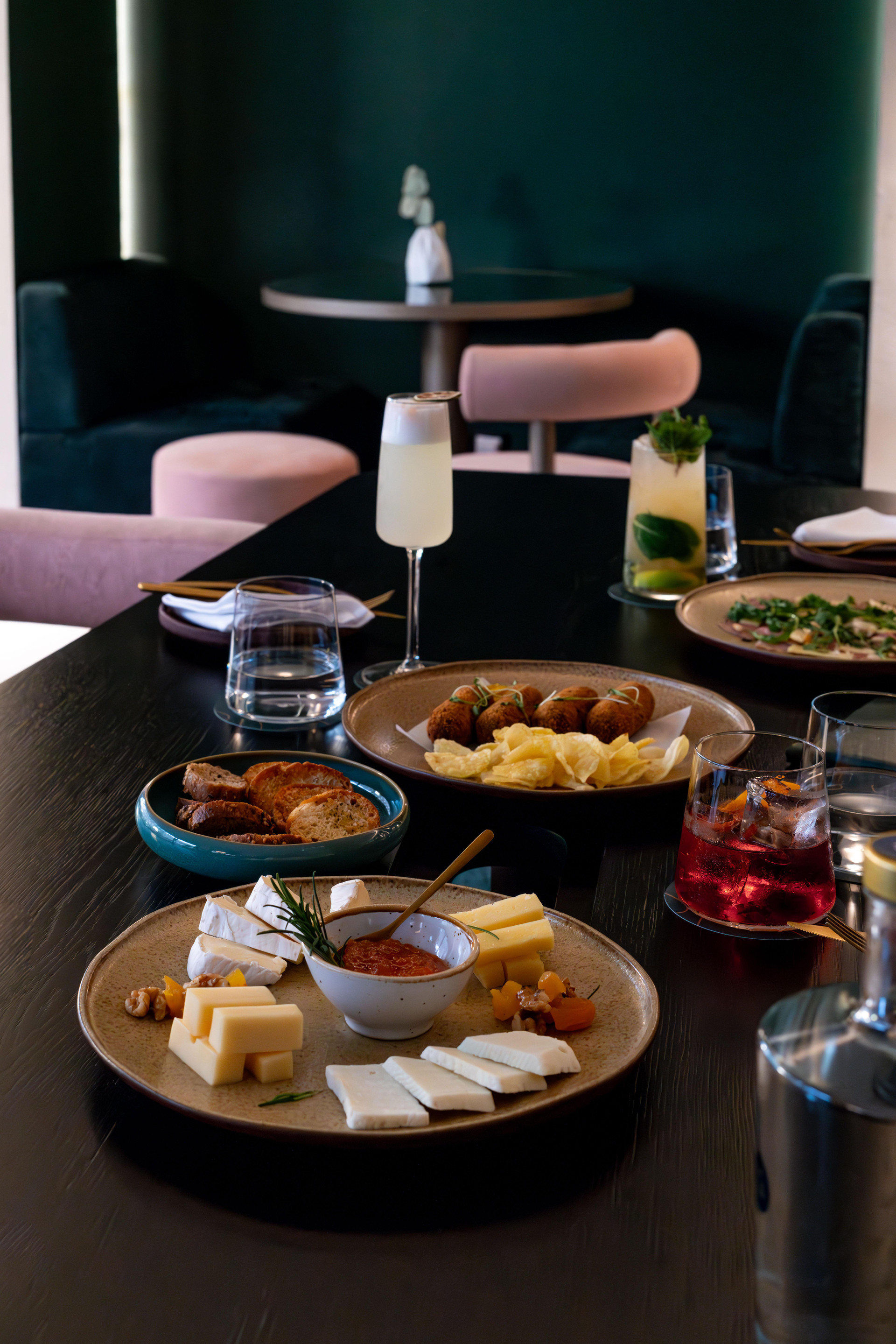 Bar/Salón Hotel Mundial