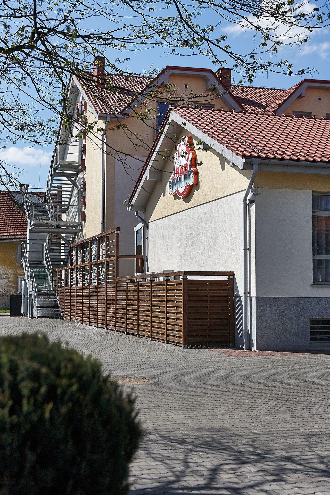 Vista Exterior Hotel Rad