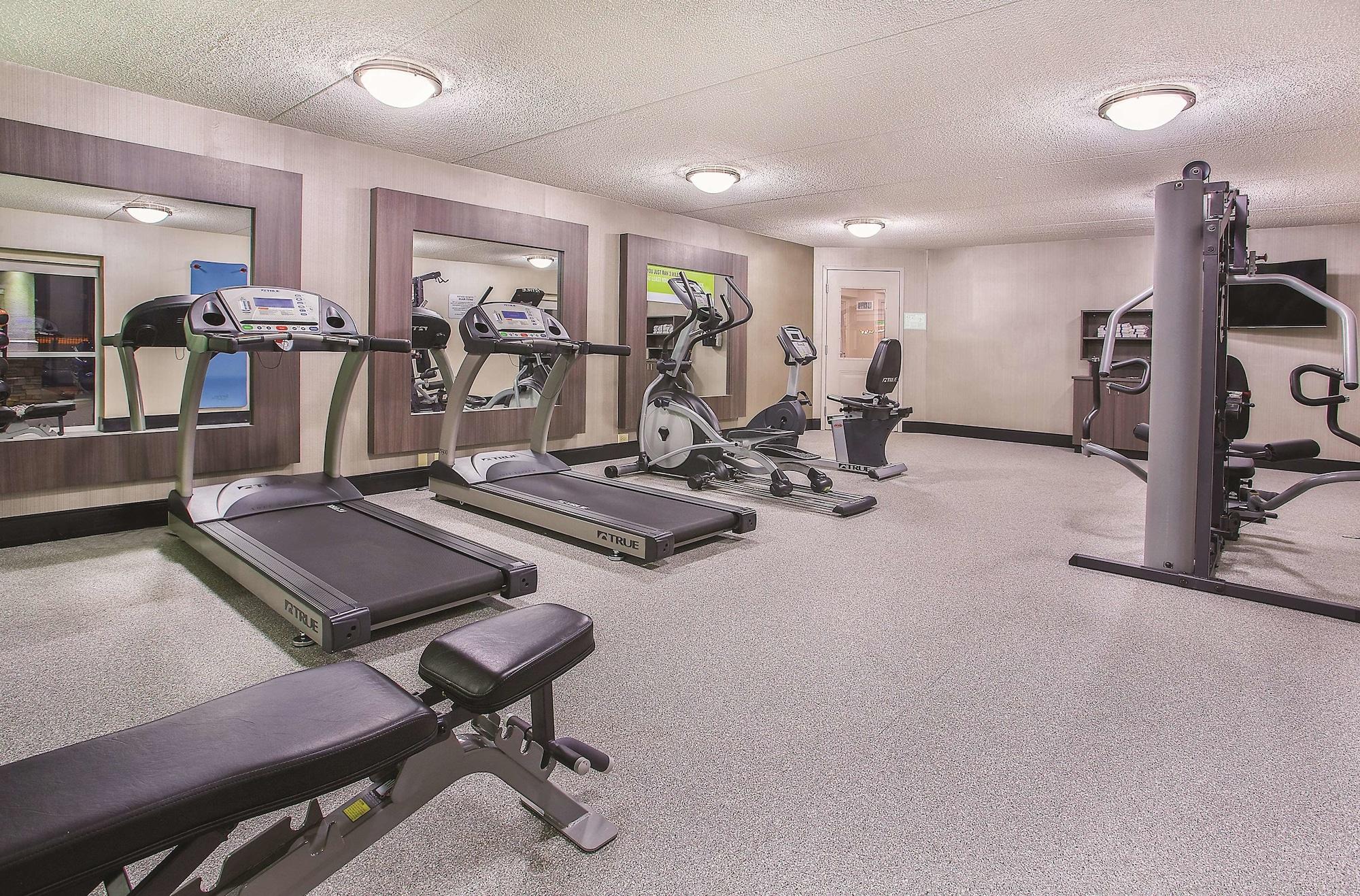 Gimnasio La Quinta Inn & Suites by Wyndham Chattanooga - East Ridge