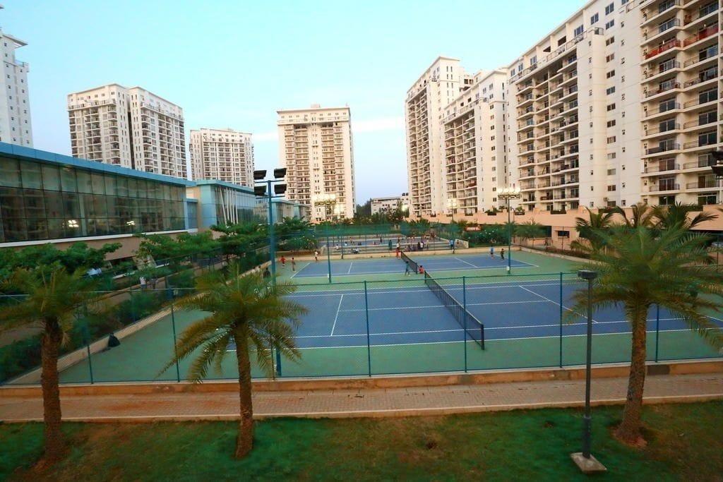 Gimnasio Crest Executive Suites