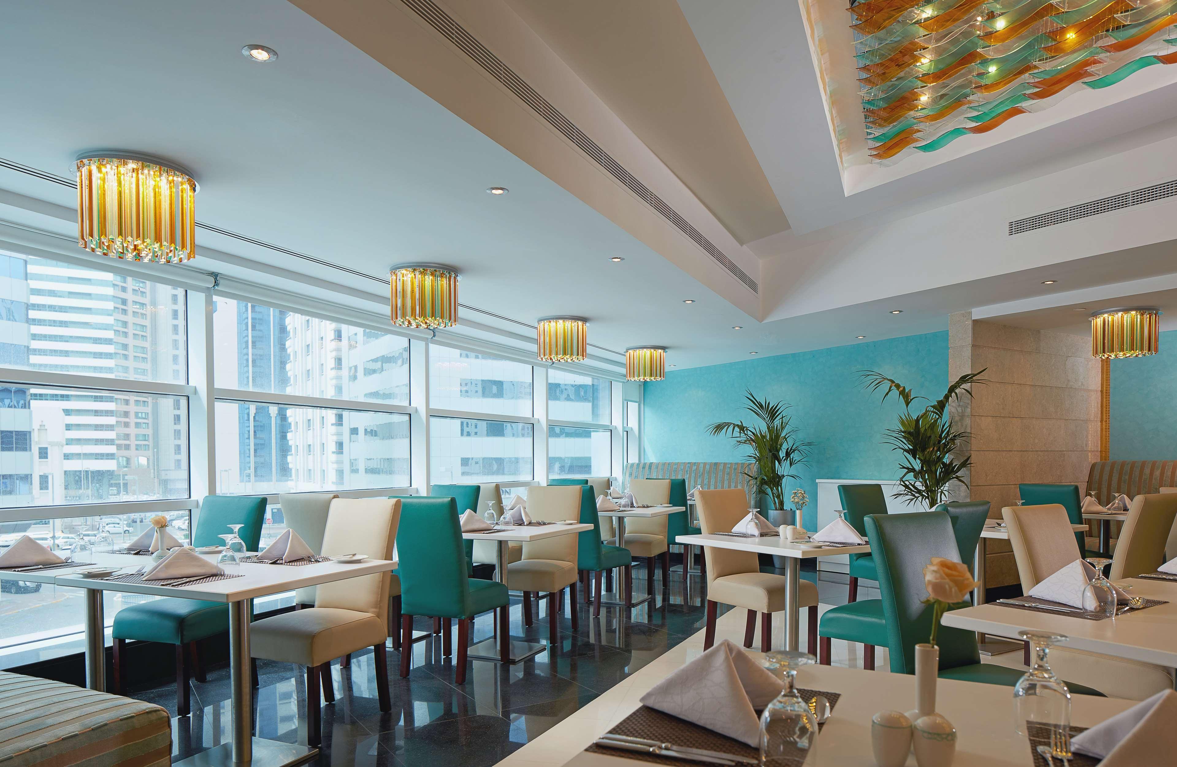 Restaurant Golden Tulip Downtown Abu Dhabi