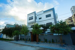 Alojamiento - ABM House