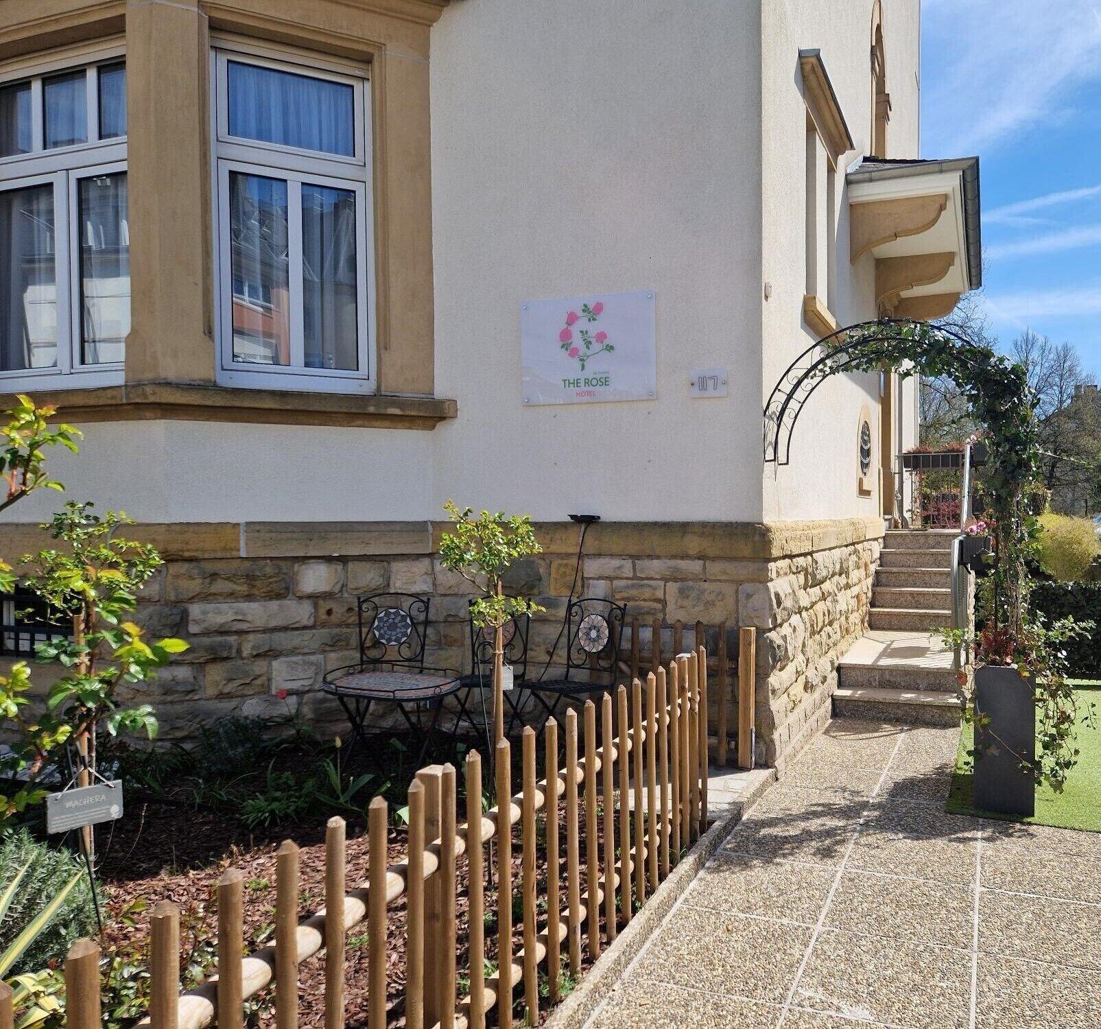 Varios Hotel The Rose by Goeres