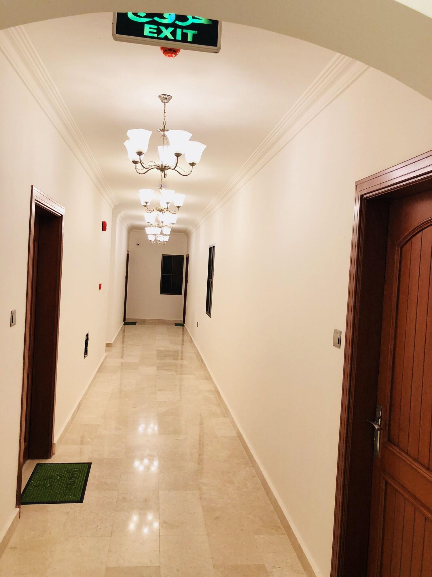 Varios OYO 105 Star House 05