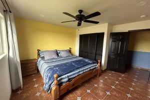 Alquiler Vacacional - 5 BRM home w/beach access and walking distance to Puerto Nuevo.24 hr Security