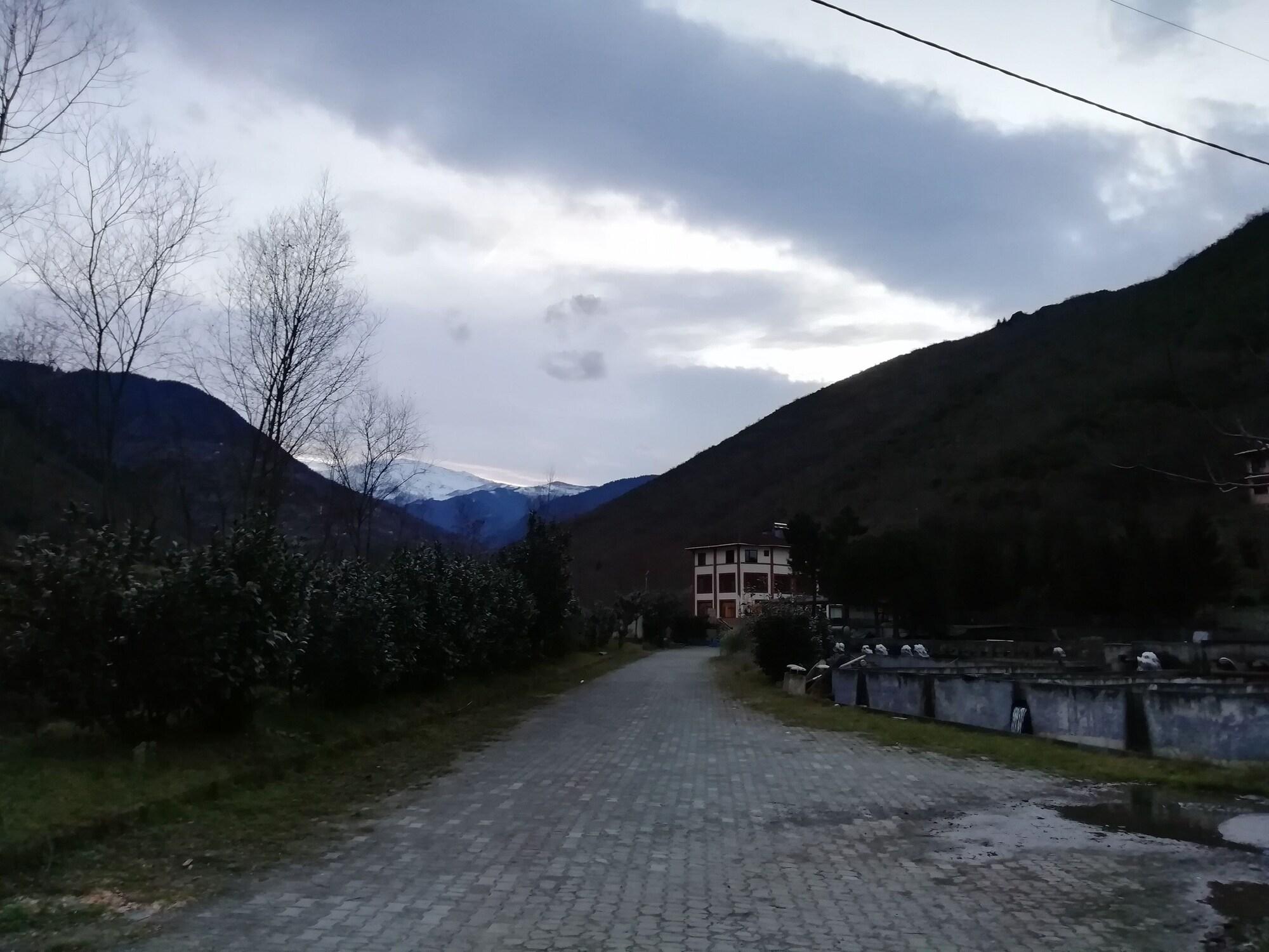 Varios Seremet Dinlenme Tesisi