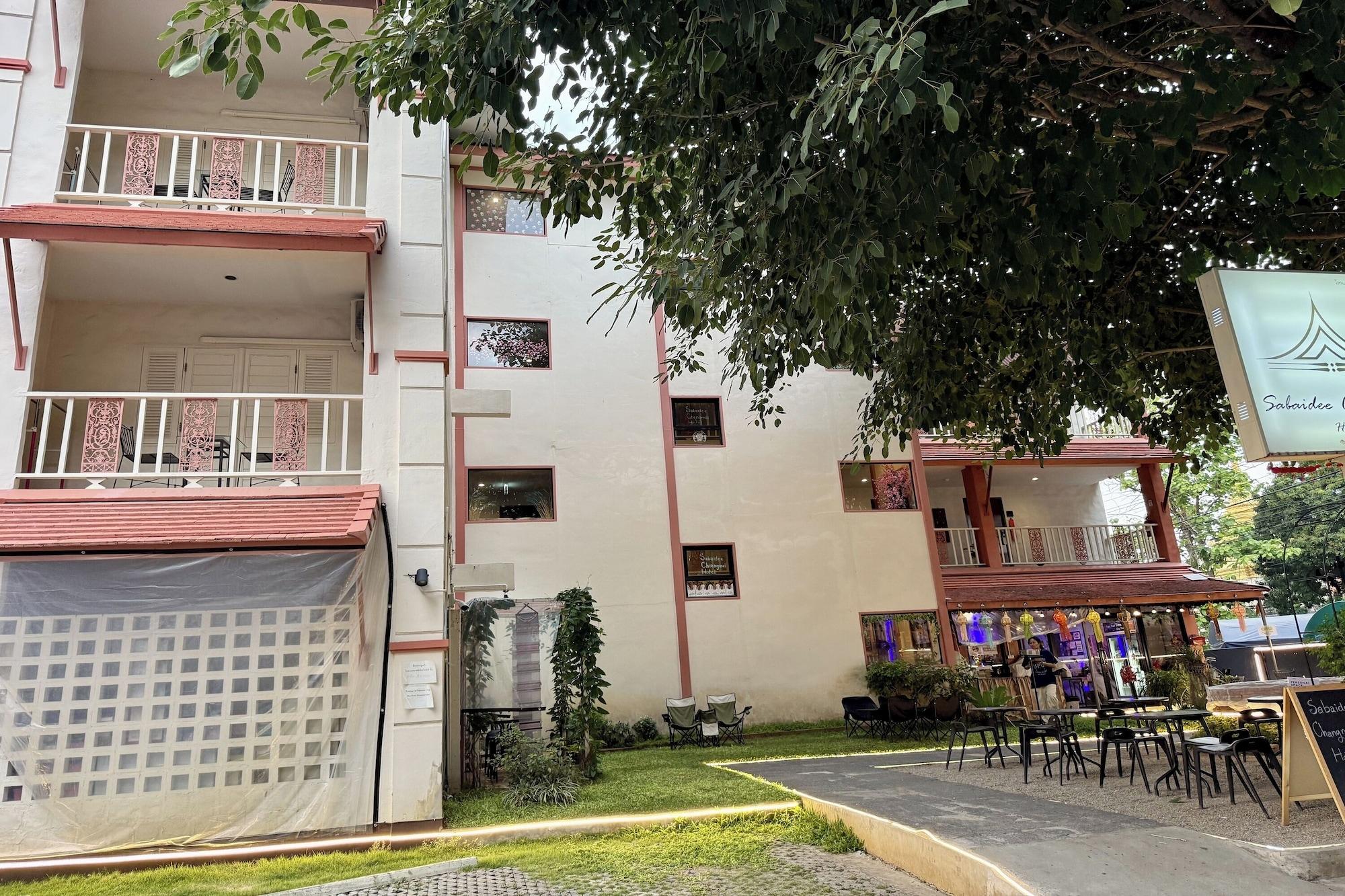 Vista Exterior Sabaidee Chiangmai Hotel