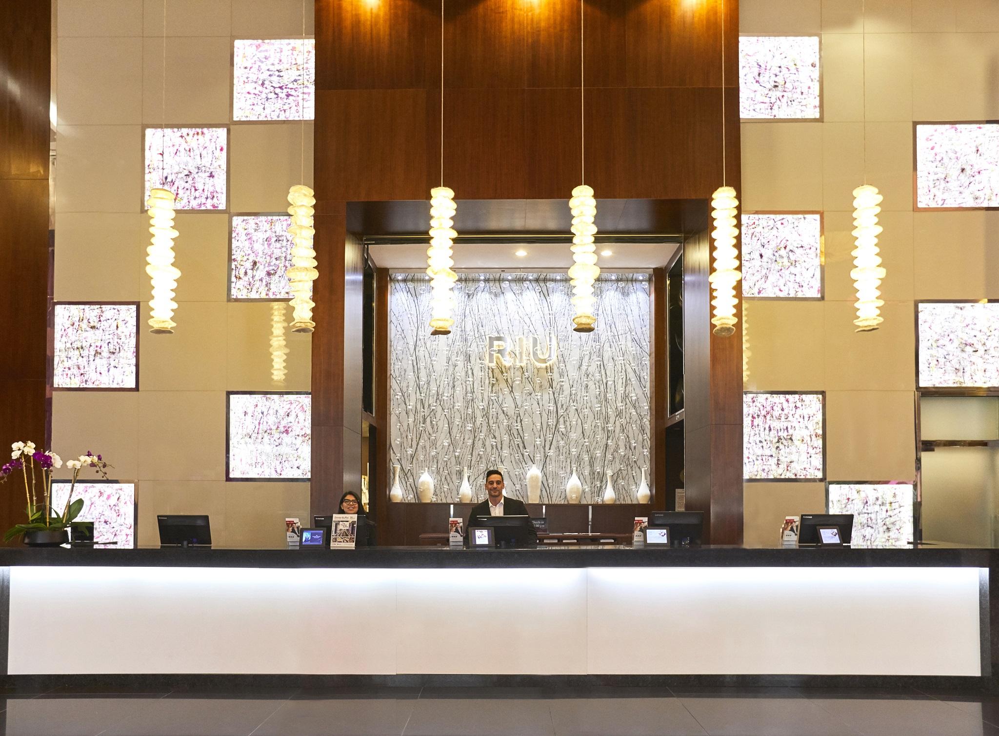 Vista Lobby Hotel Riu Plaza New York Times Square