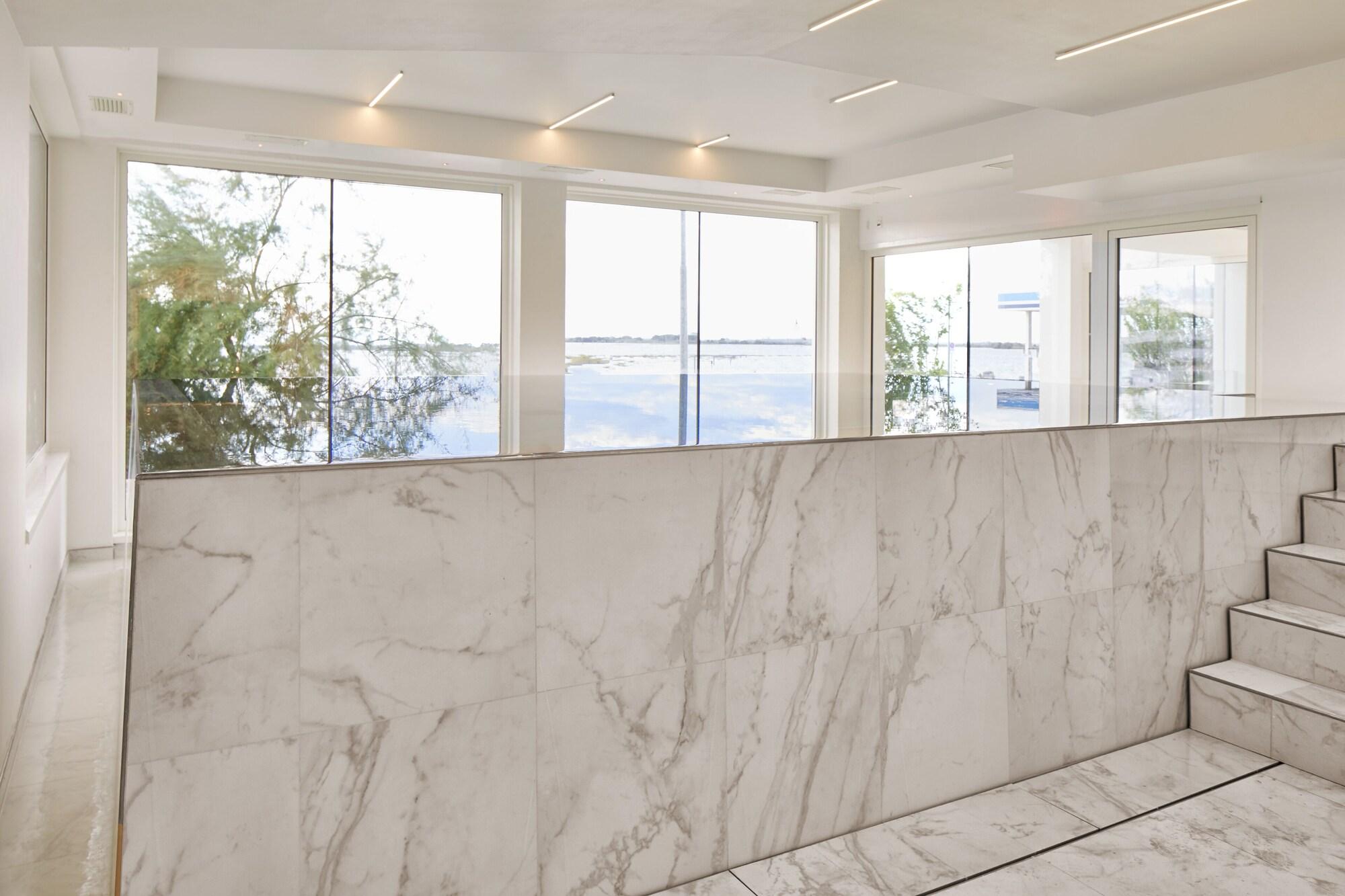 Vista Piscina Riva Palace Hotel