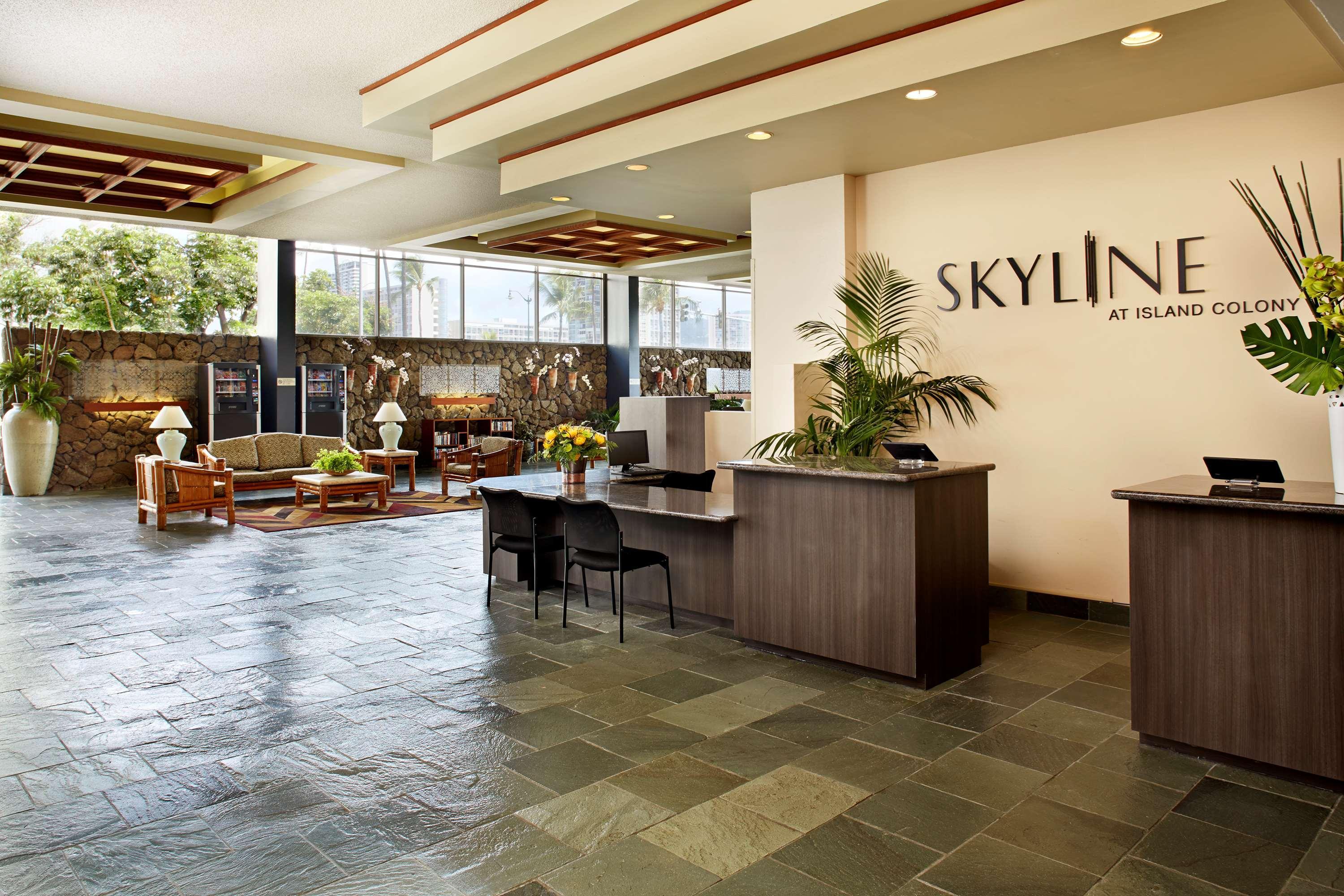 Vista Lobby Skyline Island Colony Hotel