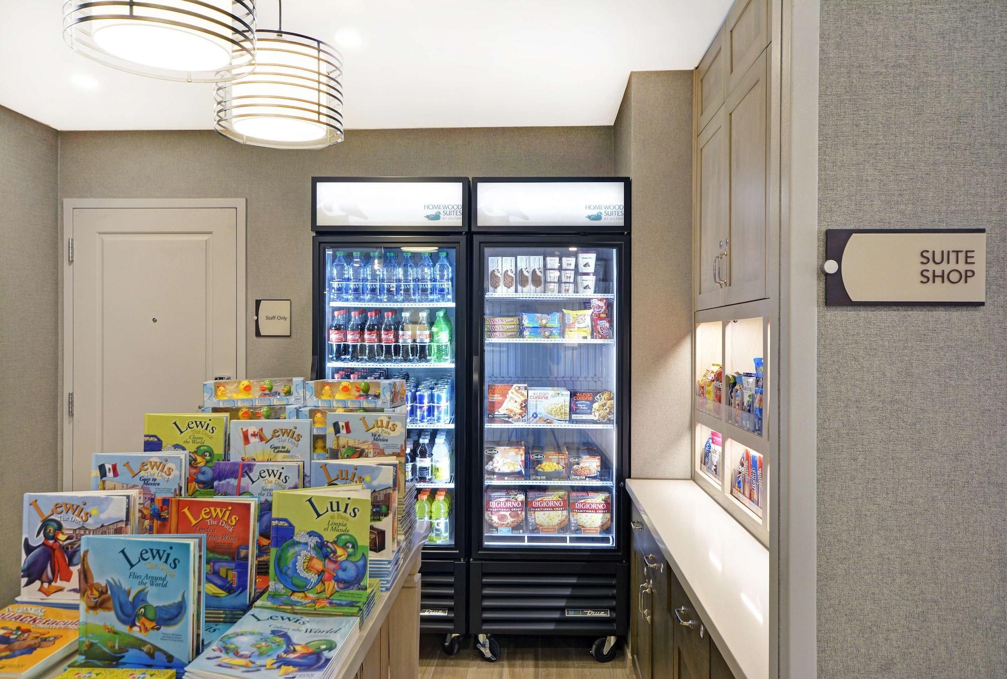 Bar/Salón Homewood Suites by Hilton Athens Downtown University Area