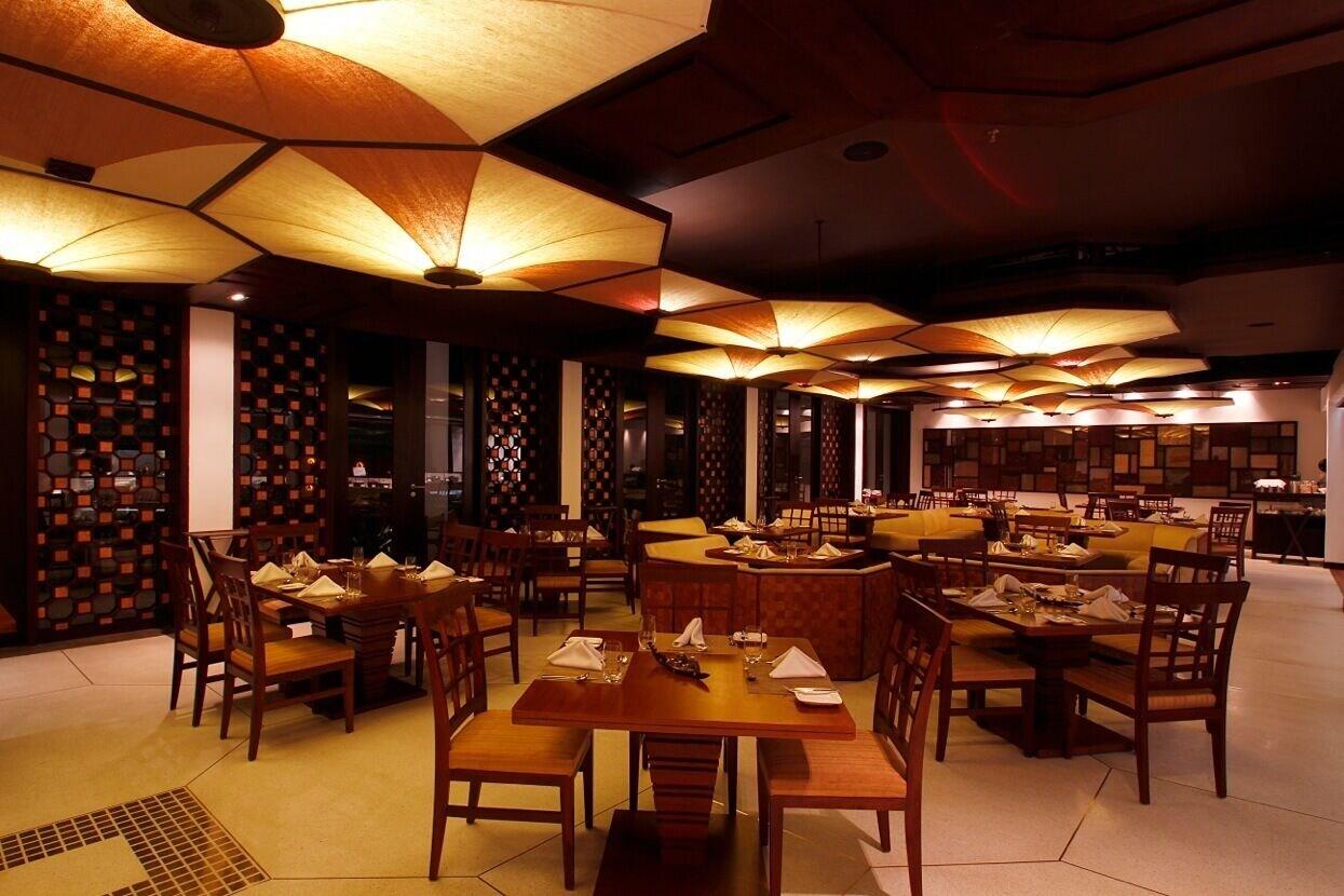 Restaurant Plumeria Lake Resort & Spa