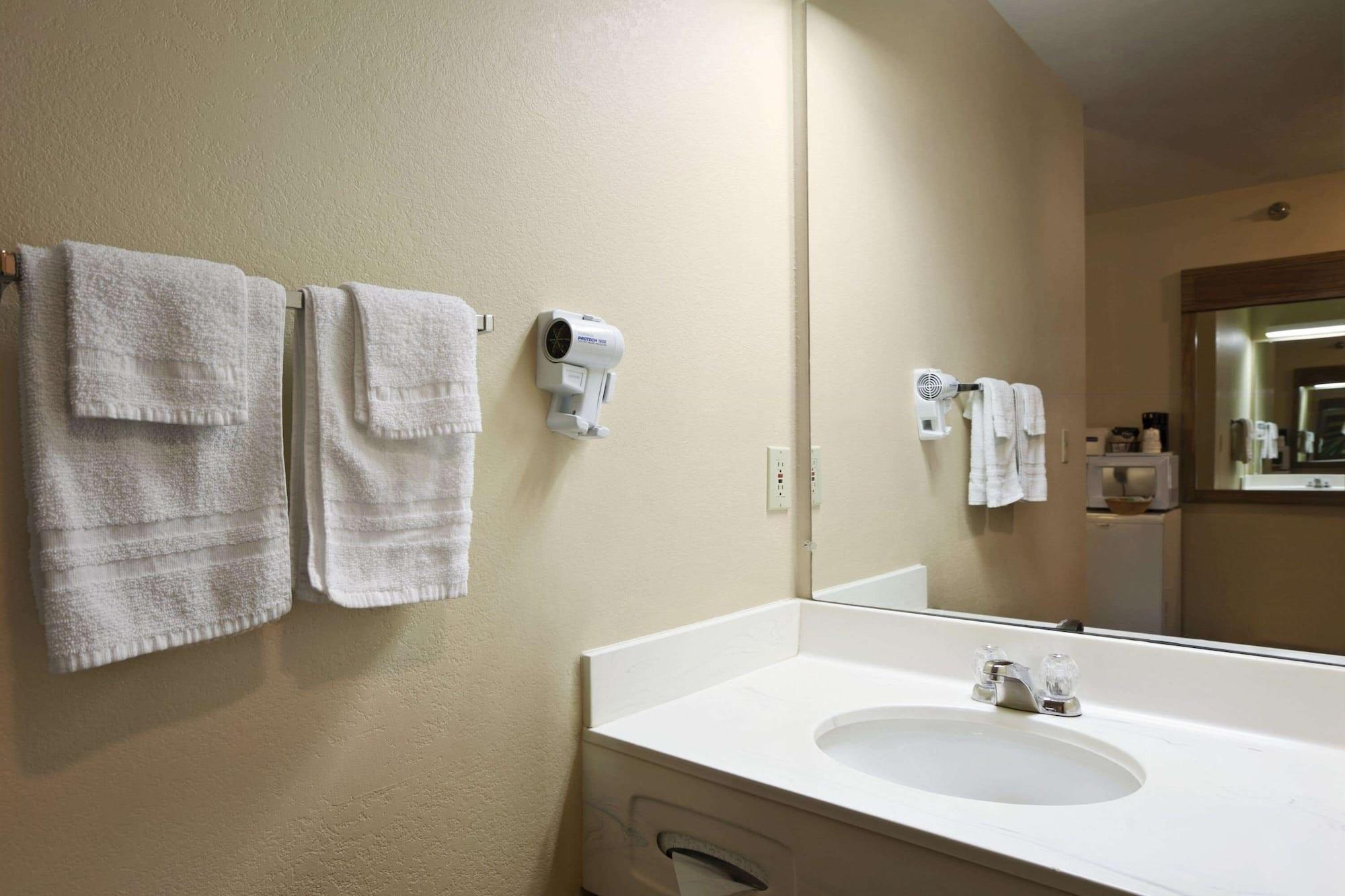 Equipamiento de Habitación Travelodge by Wyndham Grand Island