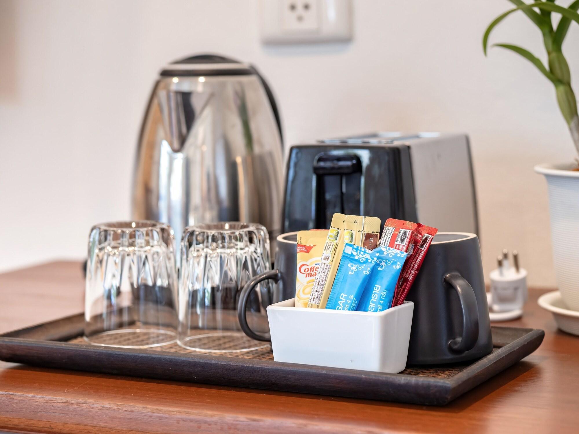 Set de Habitación Isara Nai Yang Resort