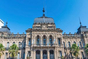 Paquete - Hotel Carlos V