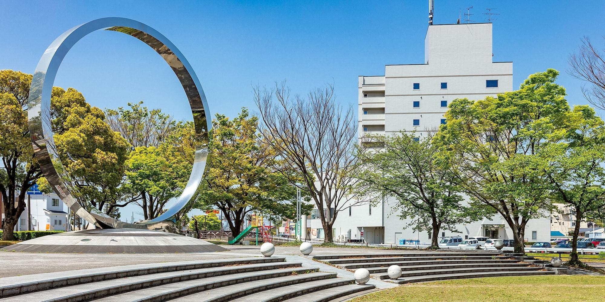 Varios Tokai City Hotel