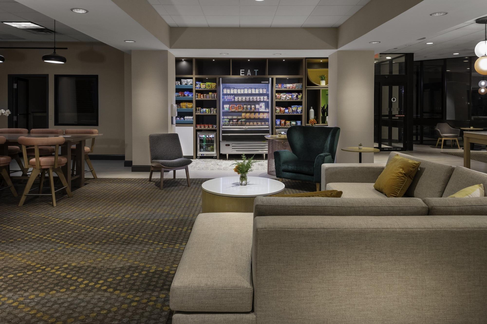Vista Lobby Holiday Inn Boston - Dedham Hotel & Conference Center by IHG
