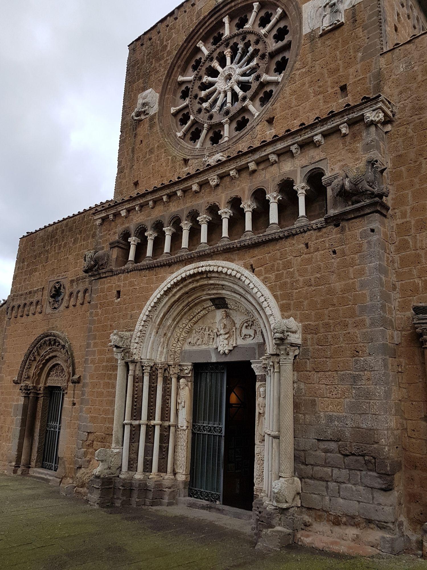 Vista Exterior B&B Tuscania Le Sette Cannelle