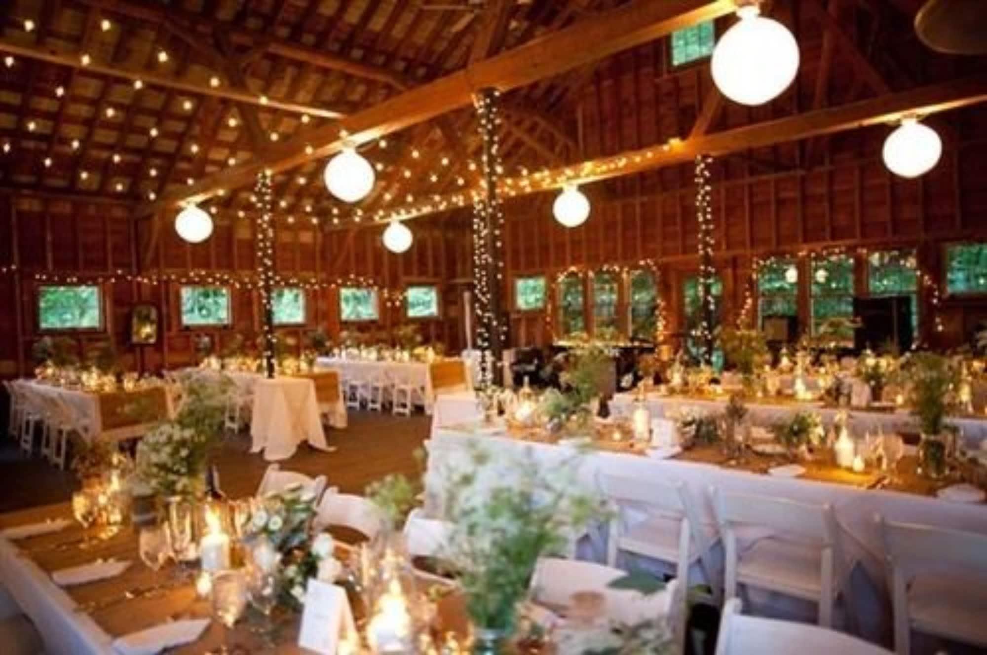 Salón de Baile Arlington's West Mountain Inn