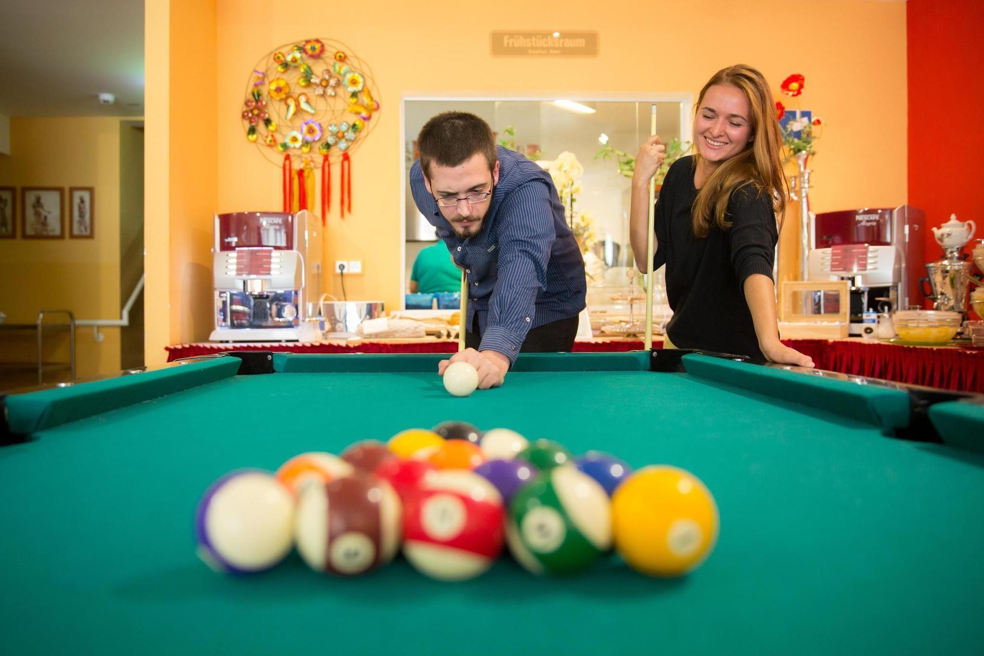Instalaciones Recreativas A&T Hotel & Hostel