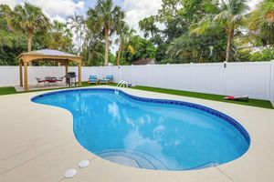 Alquiler Vacacional - Vero Beach Vacation Rental: Pool & Putting Green!