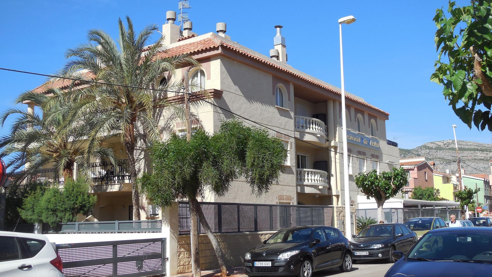 Vista Exterior Apartamentos Doña Carmen 3000