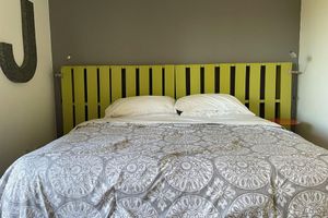 Renta temporal - Renovated mid-century escape, with brand new kitchen and bathrooms.