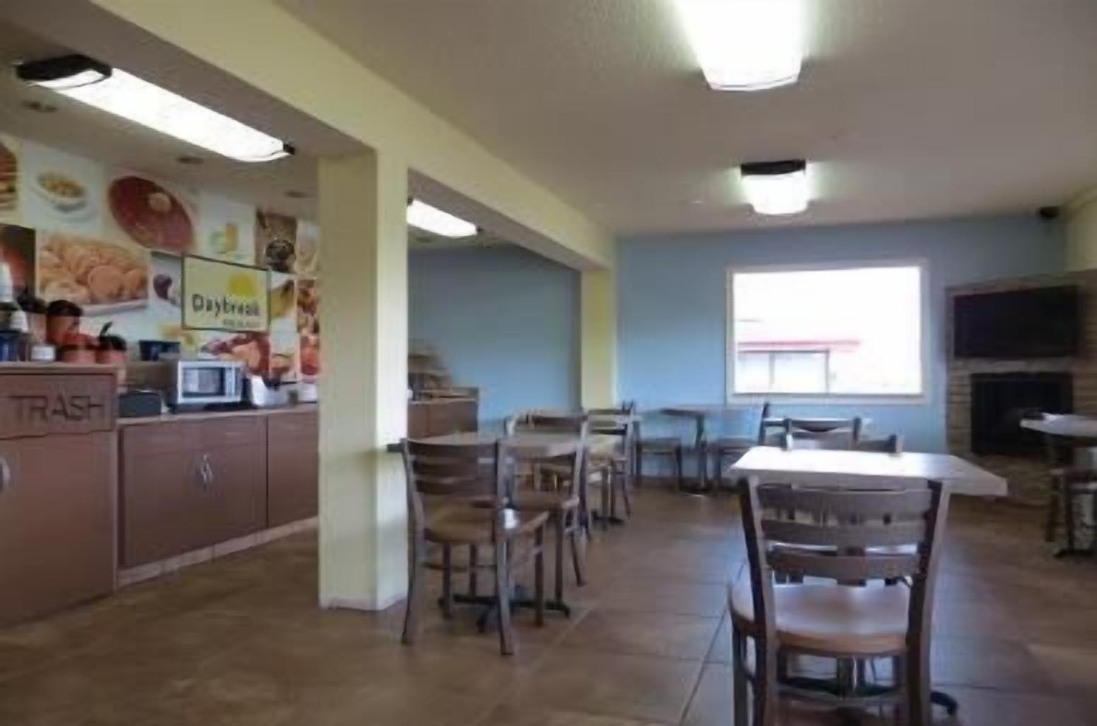 Restaurant Days Inn by Wyndham Champaign/Urbana