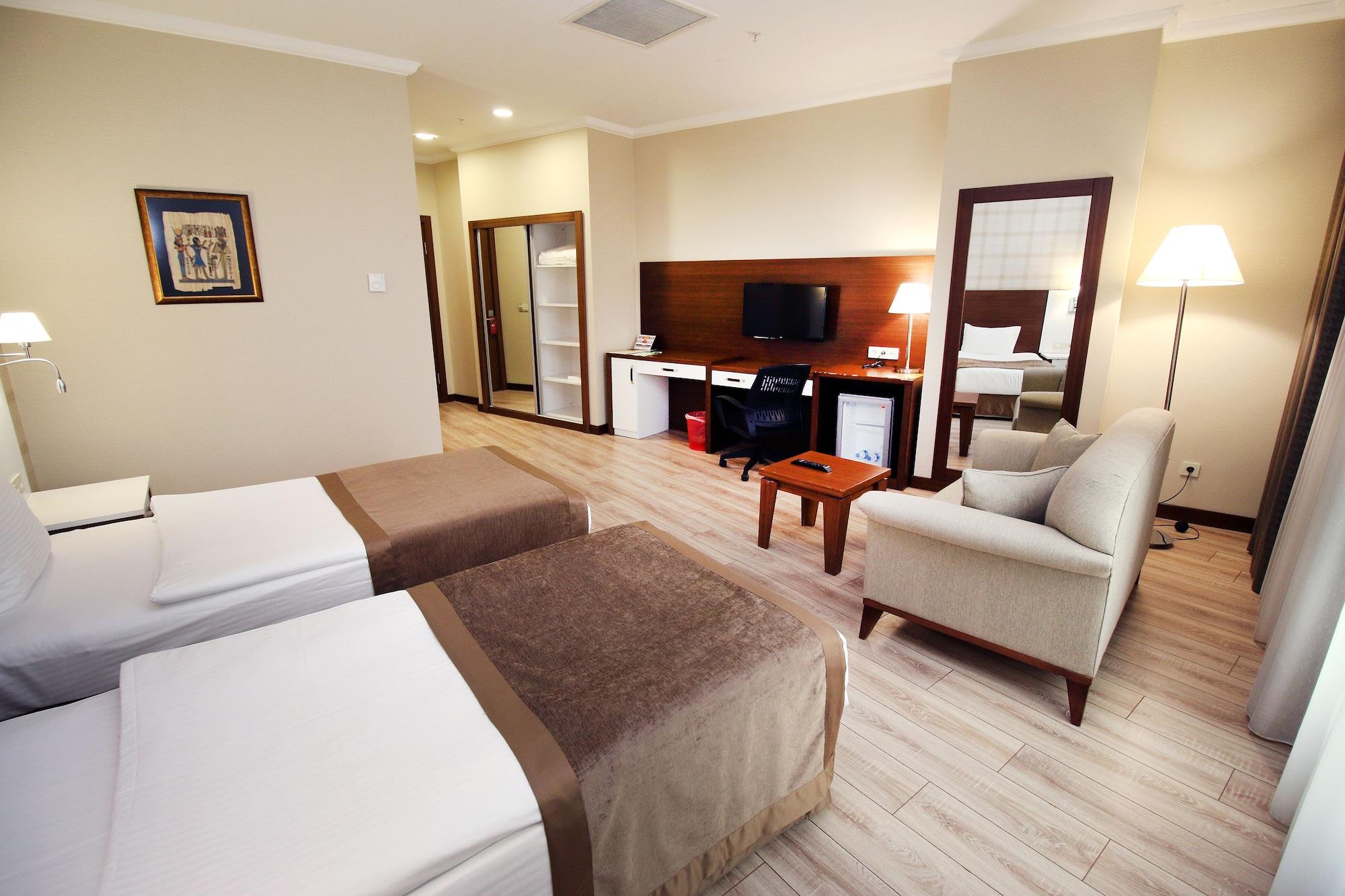 Varios Boss Otel